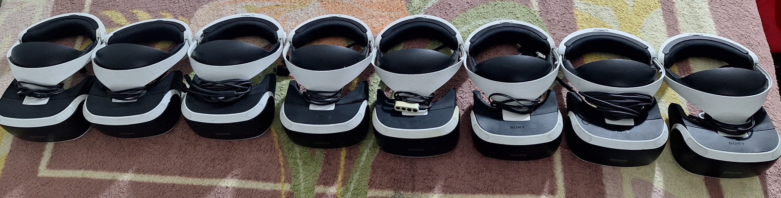 مزایده 8عددعینک واقعیت مجازی پلی4و3 ارسال رایگان