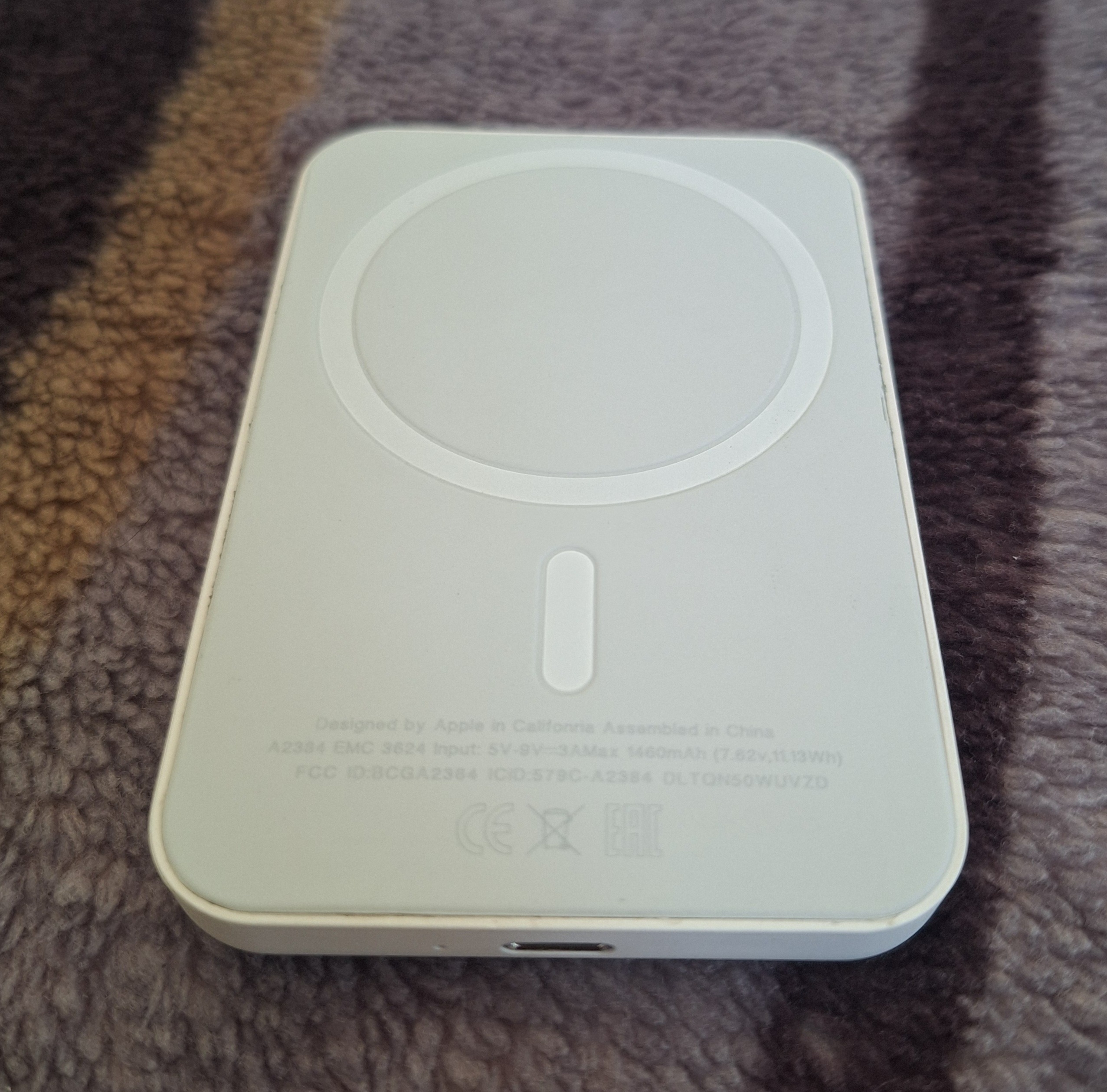 مزایده 40عددپاوربانک وایرلس دار فقط دونه ای200هزار