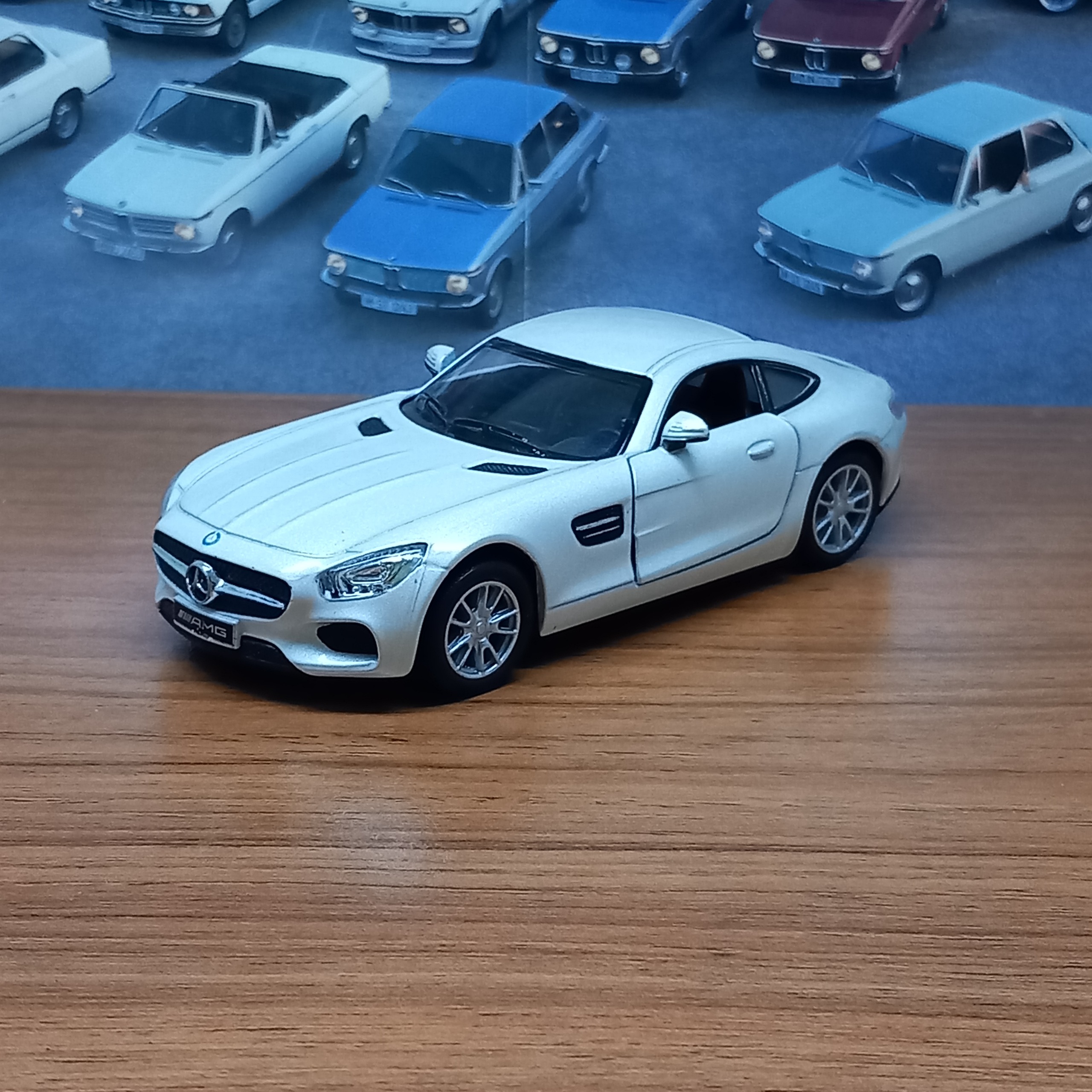 ماکت مرسدس بنز sls کینسمارت amg