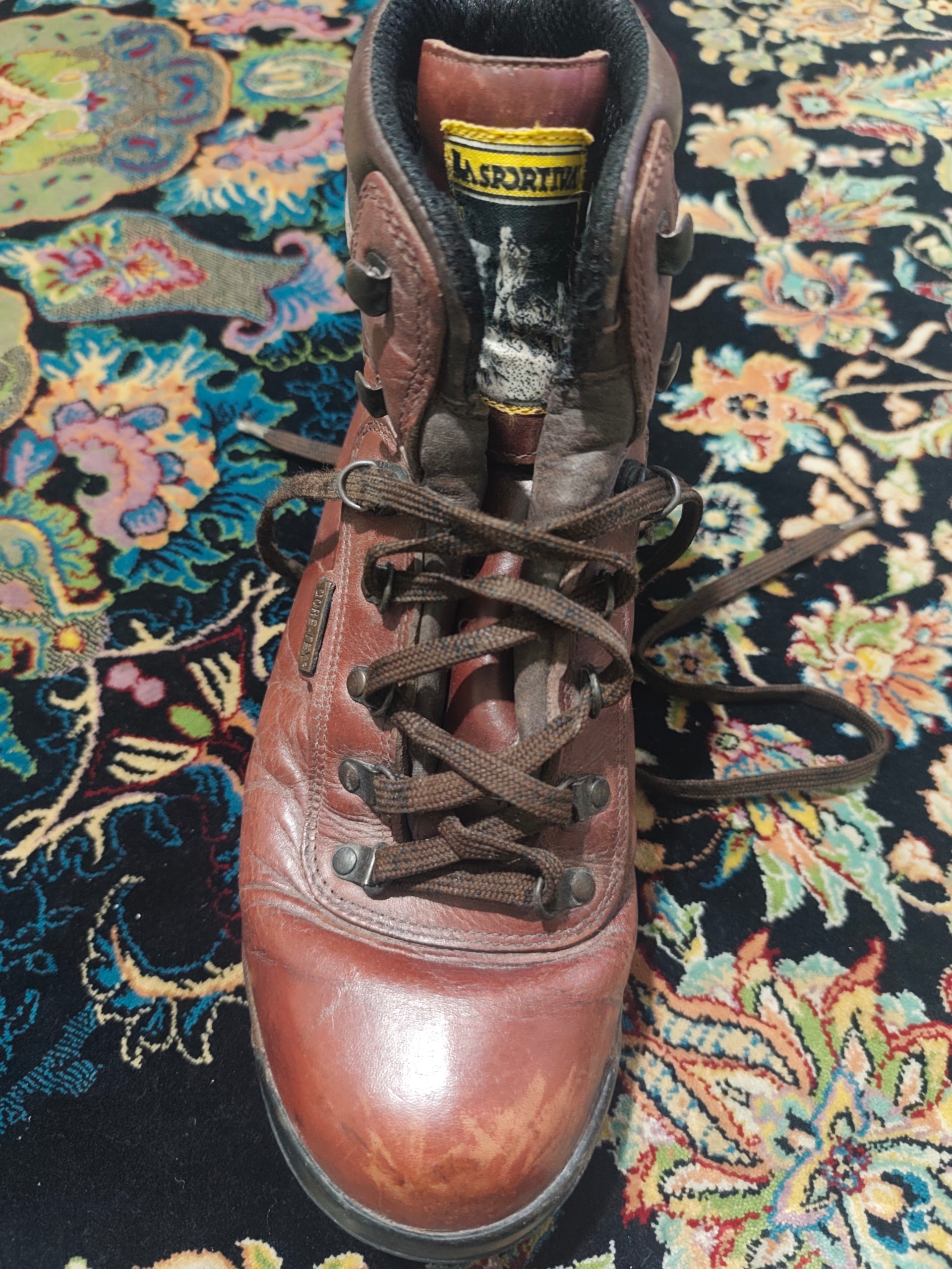 کفش کوهستان vibram