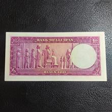 100