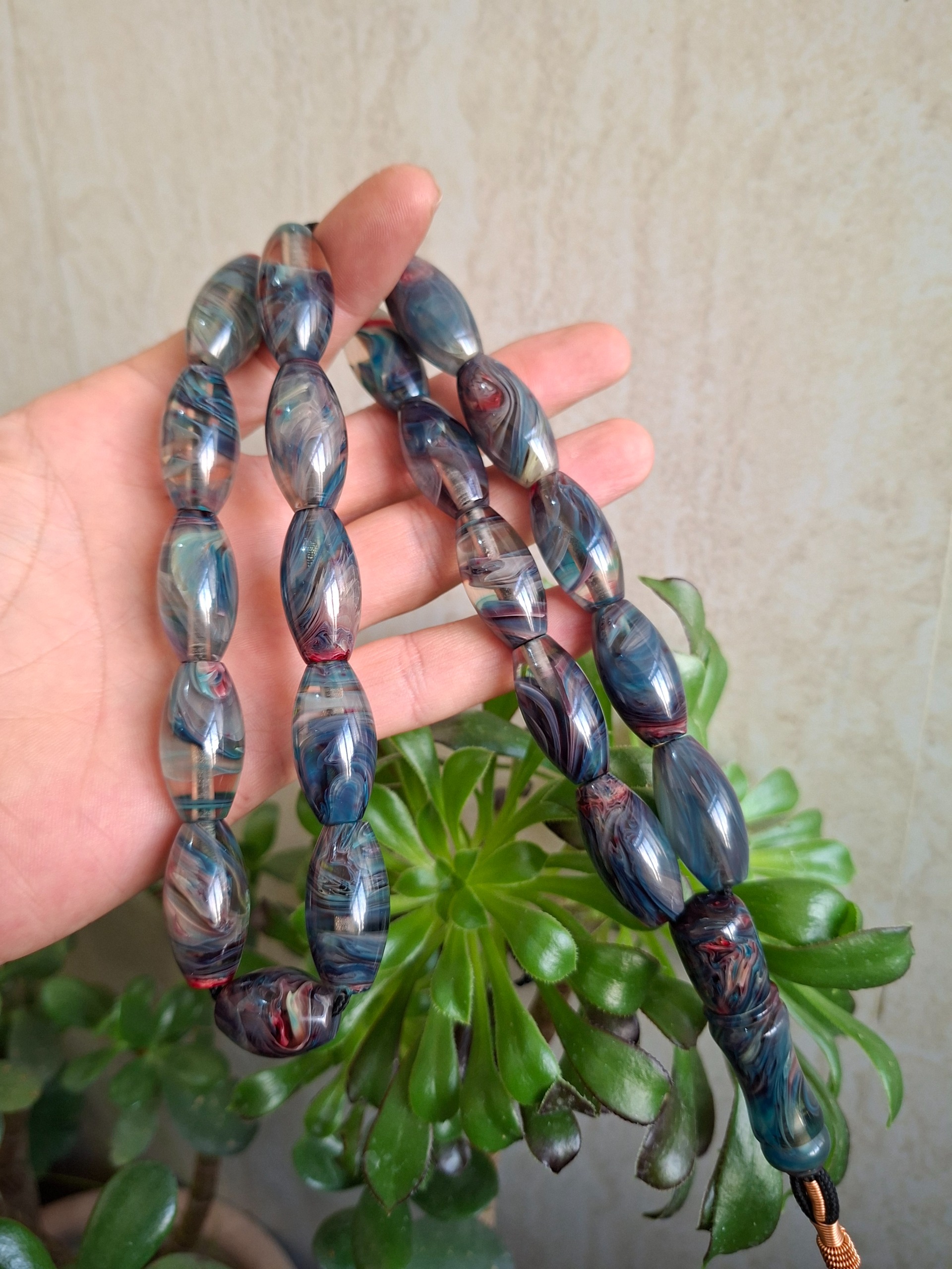 تسبیح کهربای زیبا و بی نظیر