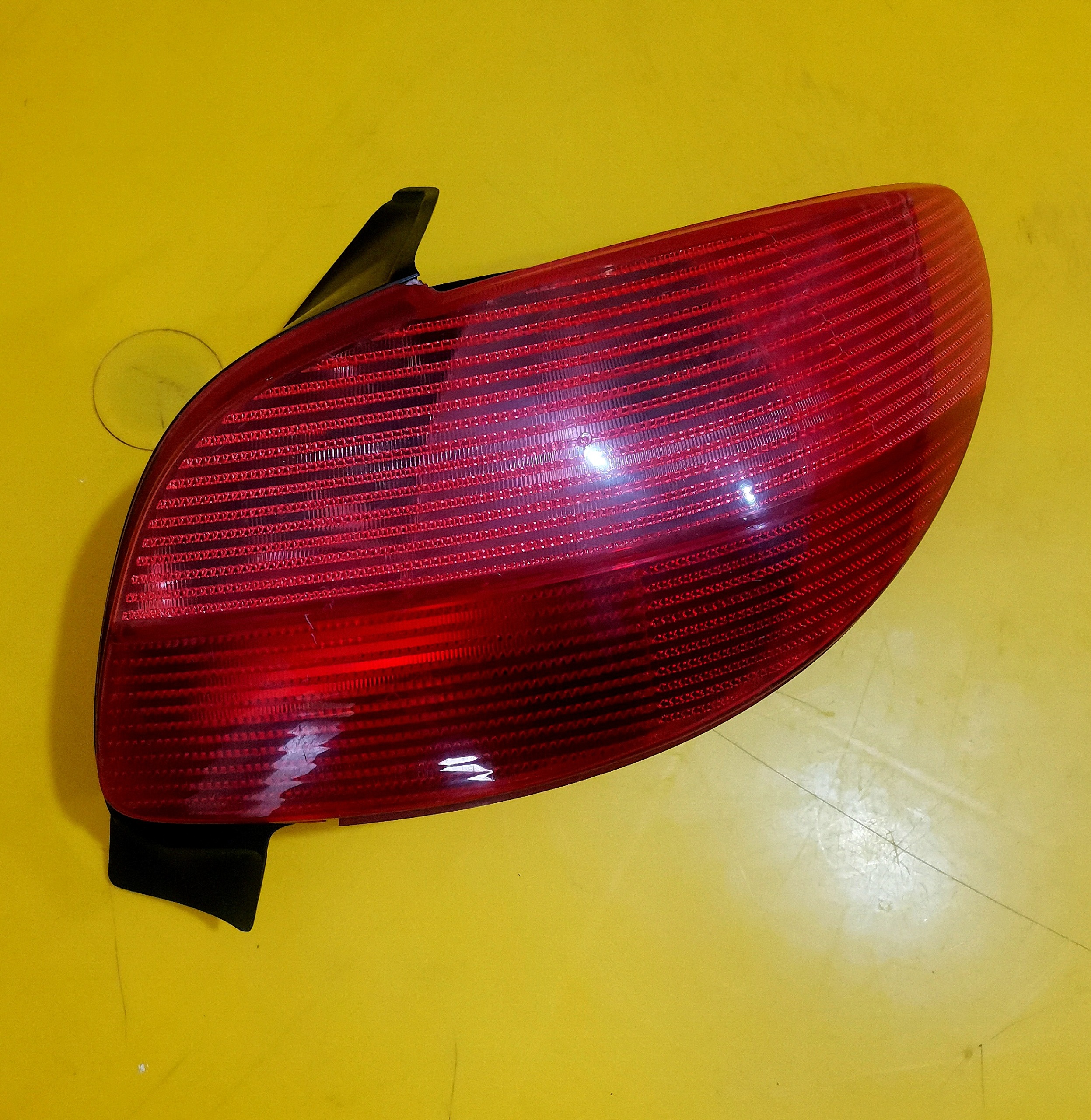 چراغ خطر عقب کامل 206 سمت راست جمع ساز اصلی