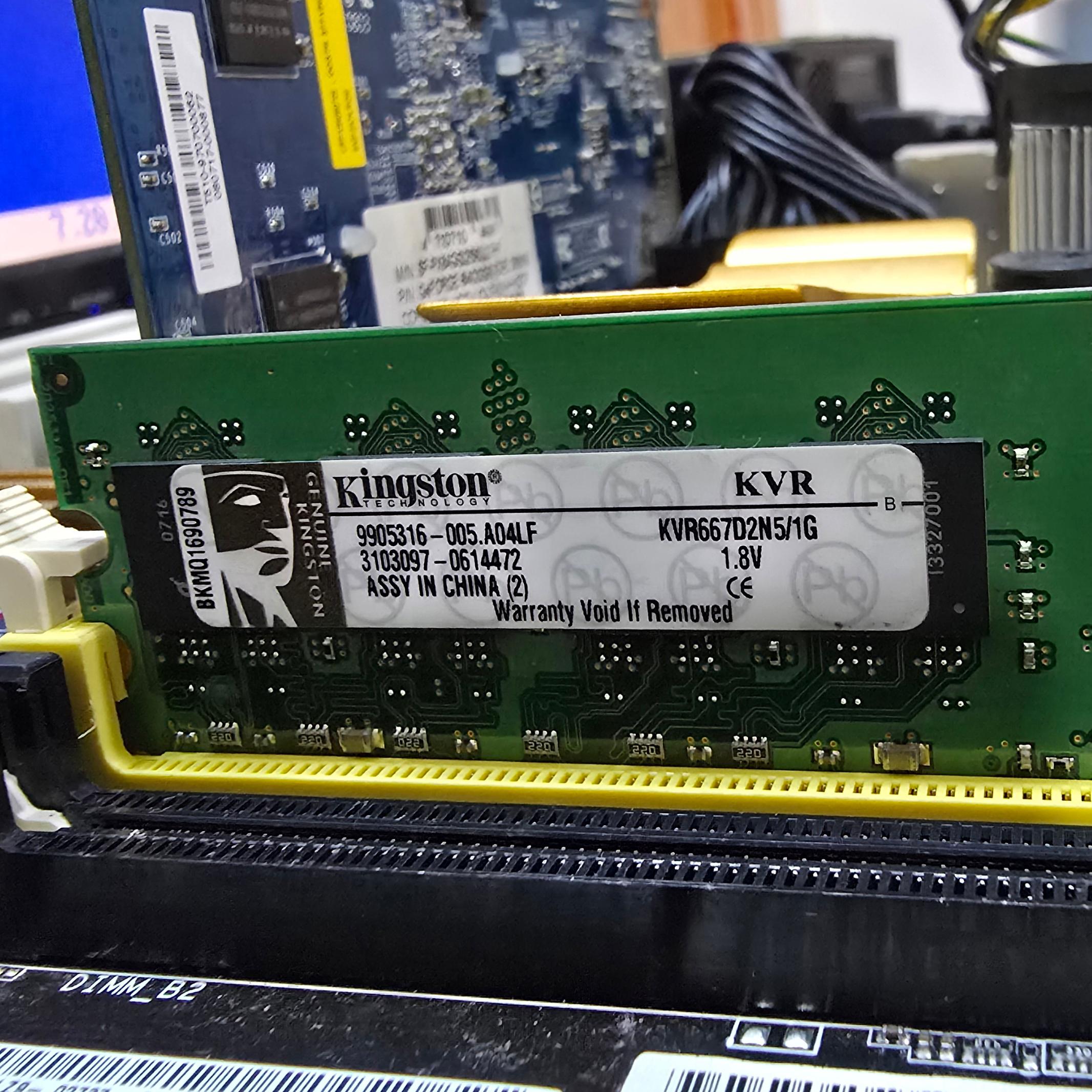 رم تست شده kingston DDR2-667 1G | سلامت 100 درصد