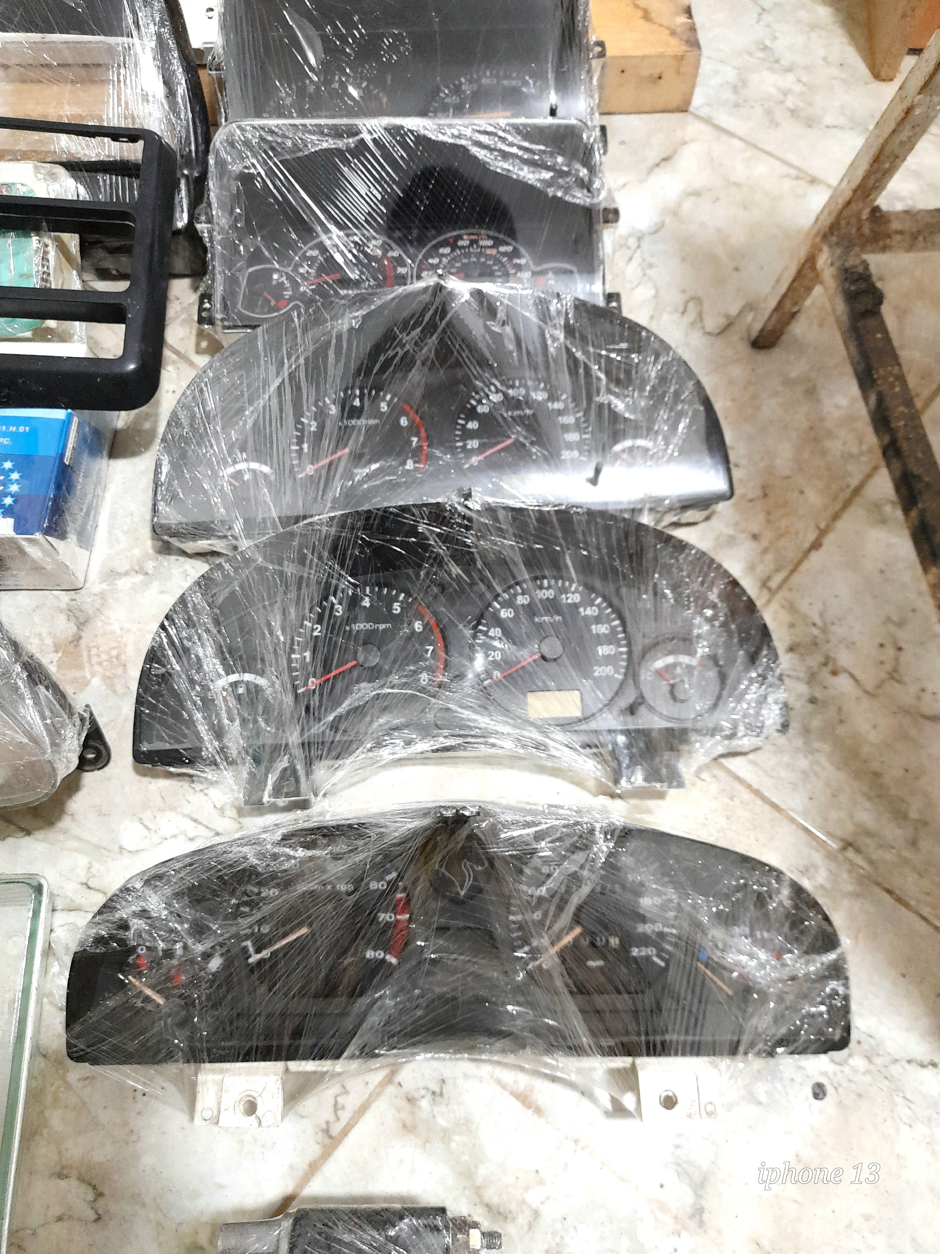 انواع کیلومتر پراید و پژو