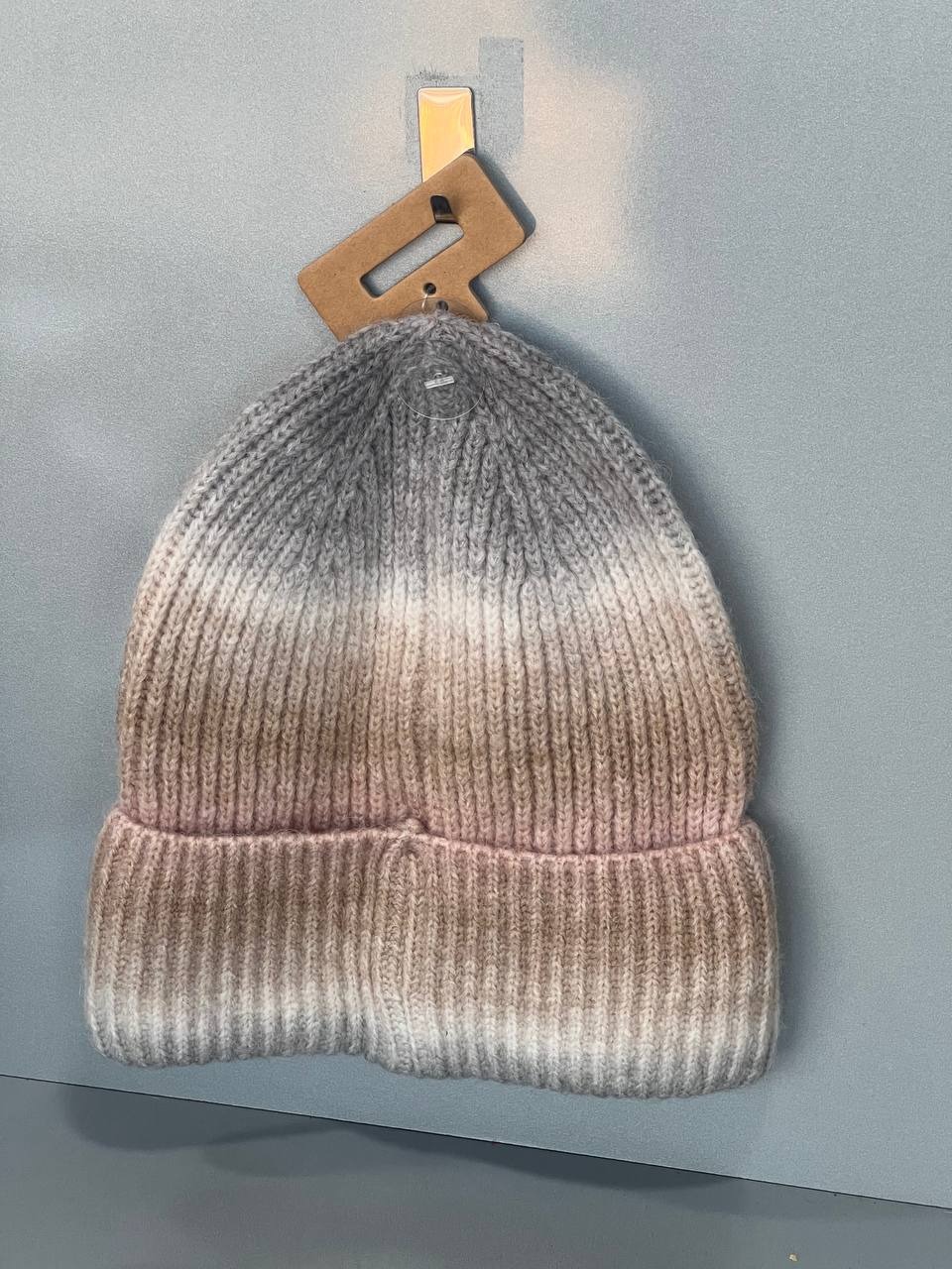 کلاه بافتنی اُمبِره