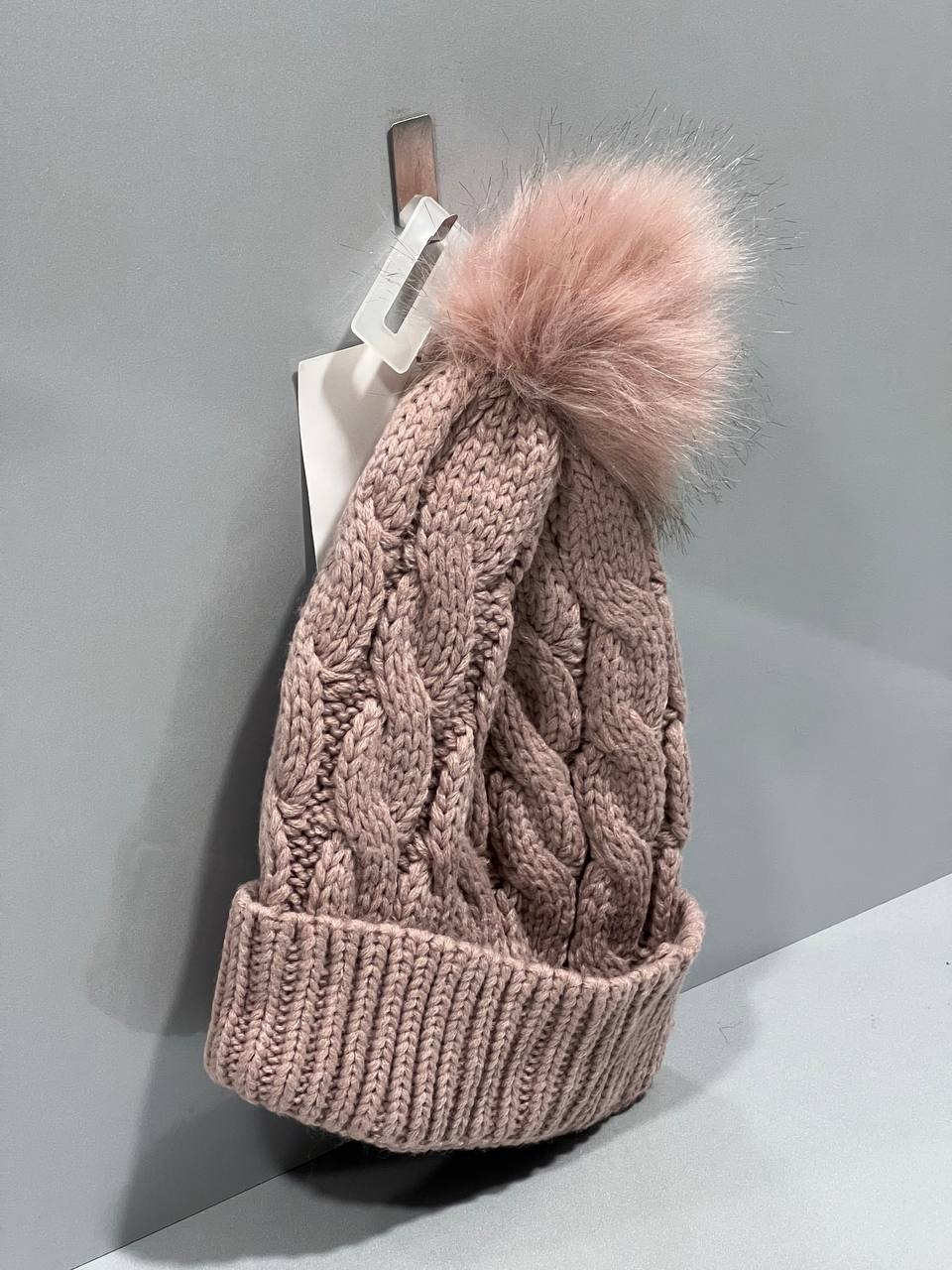 کلاه بافت گیس بافت پومدار