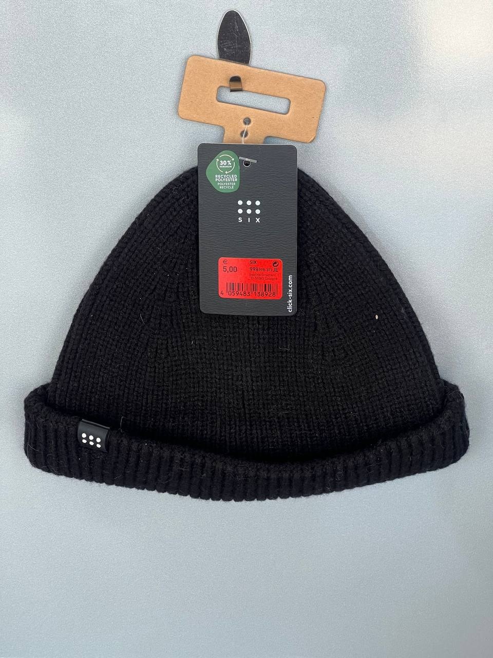 کلاه لئونی مشکی برند سیکس