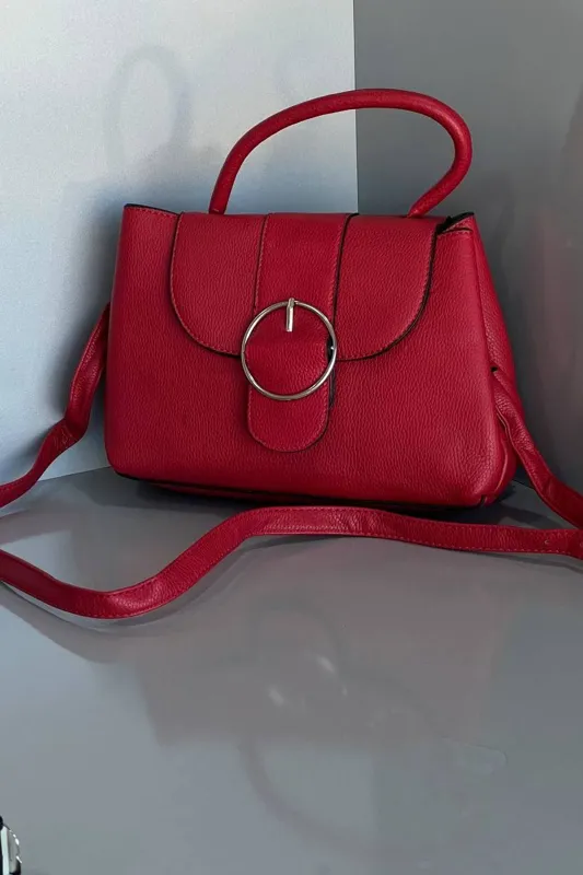 جدیدترین مدل کیف دوشی زنانه قرمز Stradivarius