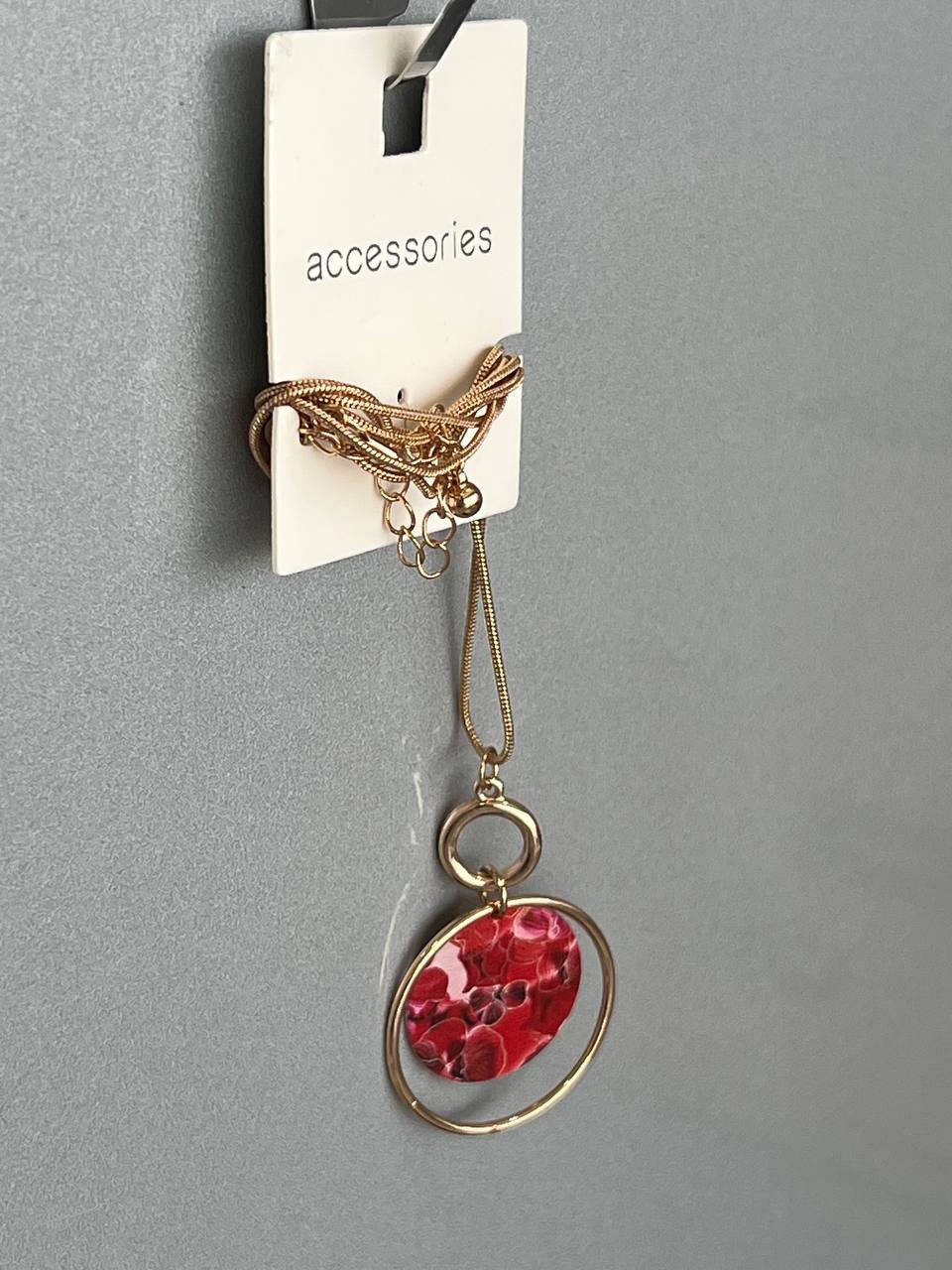 گردنبند آویز قرمز مرمری