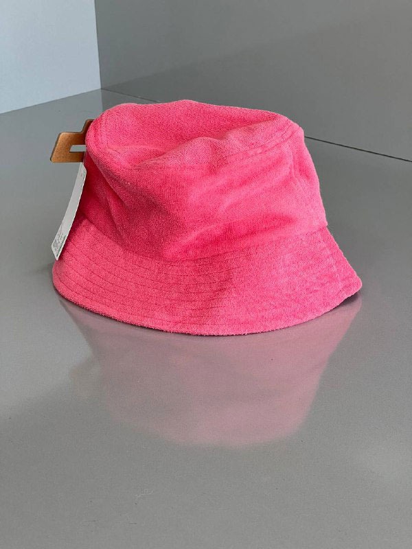 کلاه باکت حولهای صورتی برند Six
