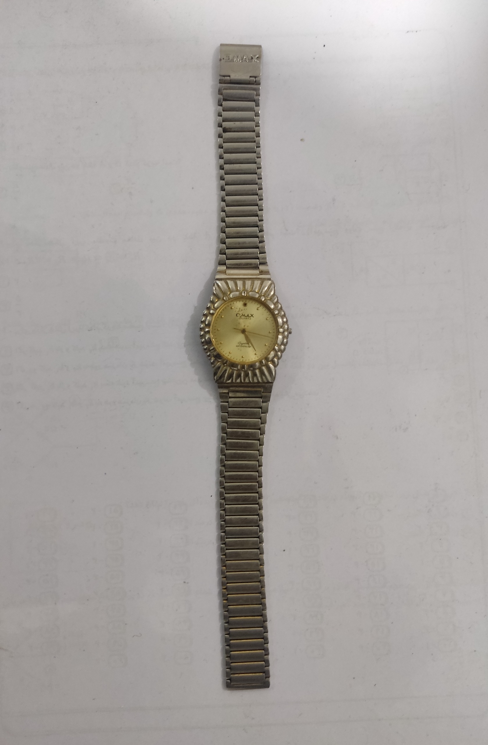 ساعت مچی اومکس