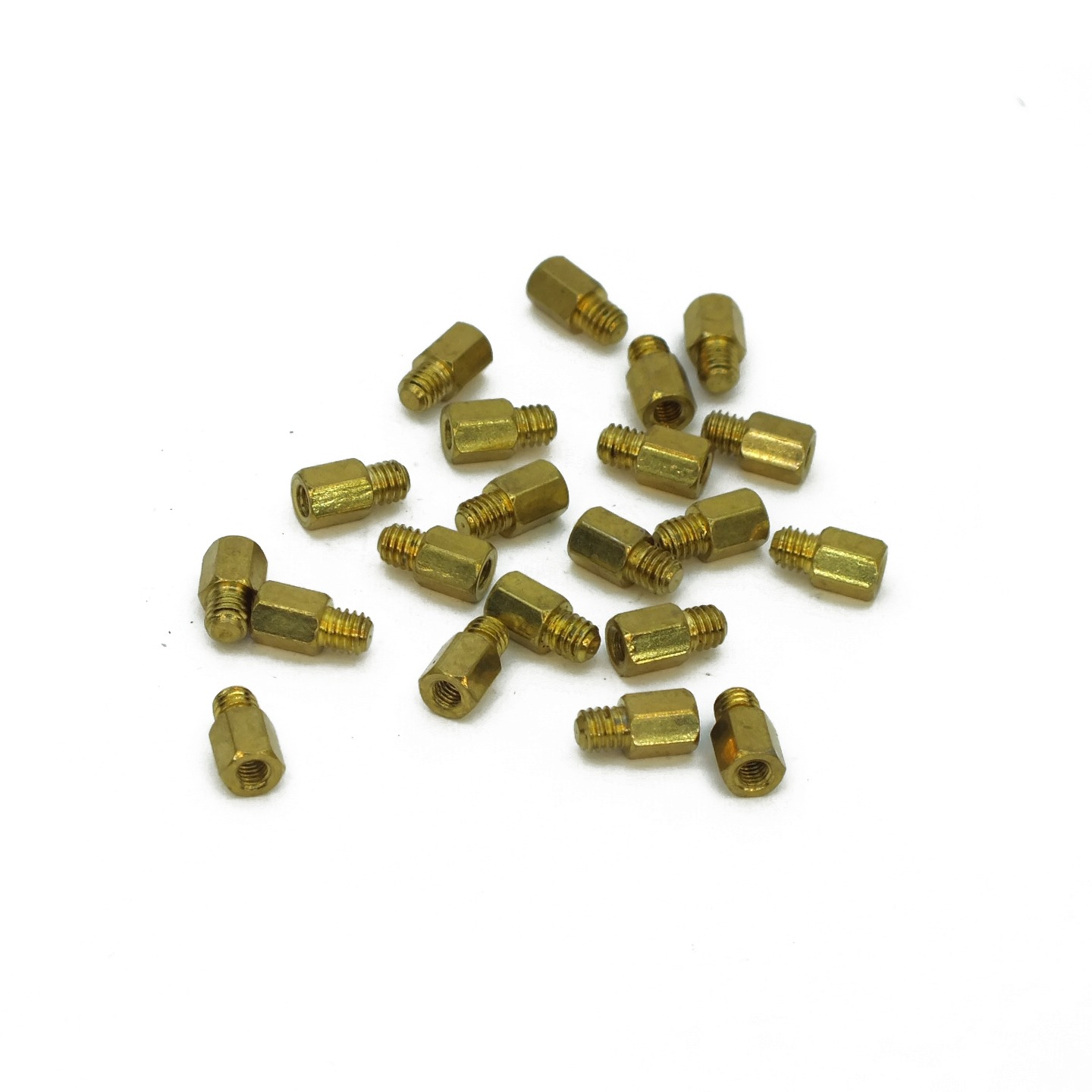 بسته 20 تایی اسپیسر 4mm طول 6mm