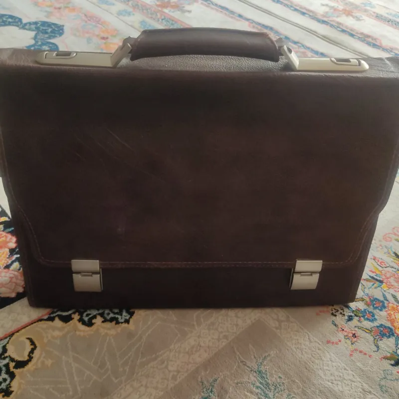 کیف چرم طبیعی مردانه