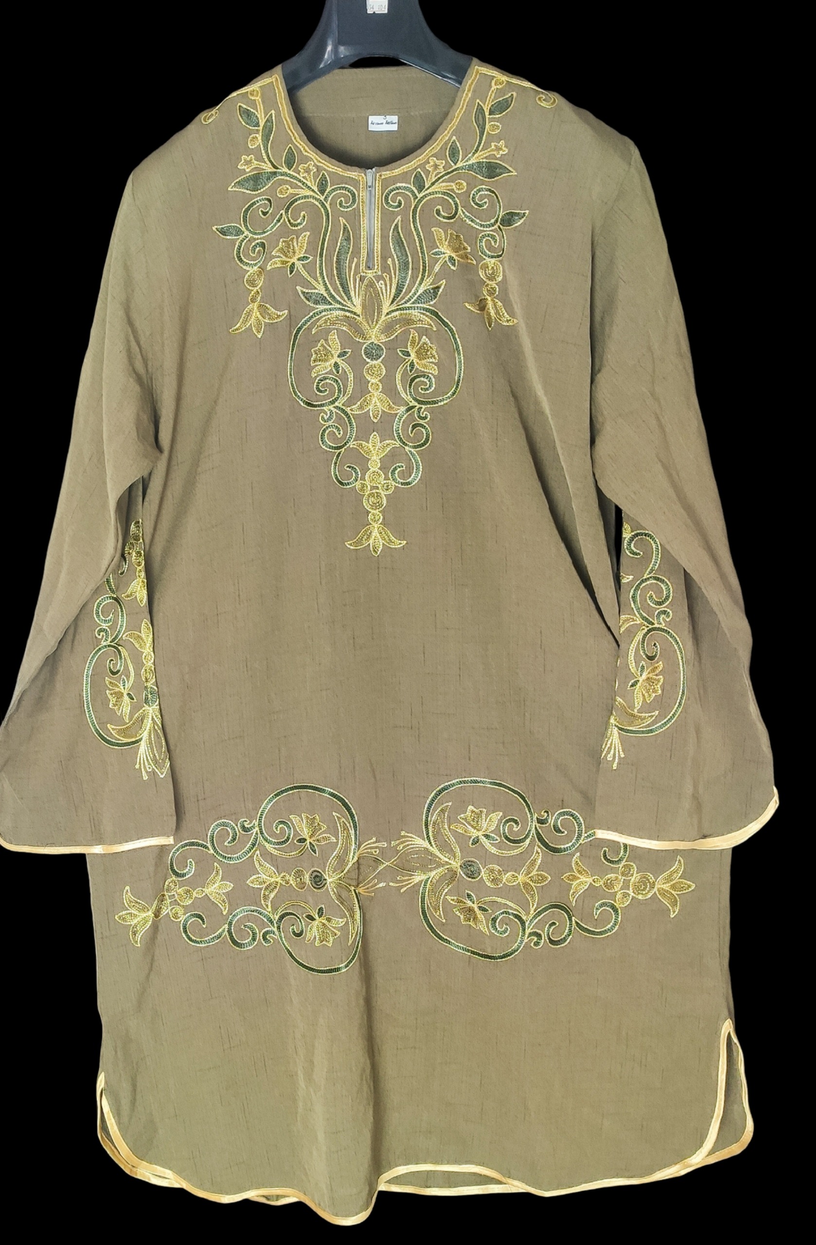 مانتو شلوار وارداتی طرح سنتی