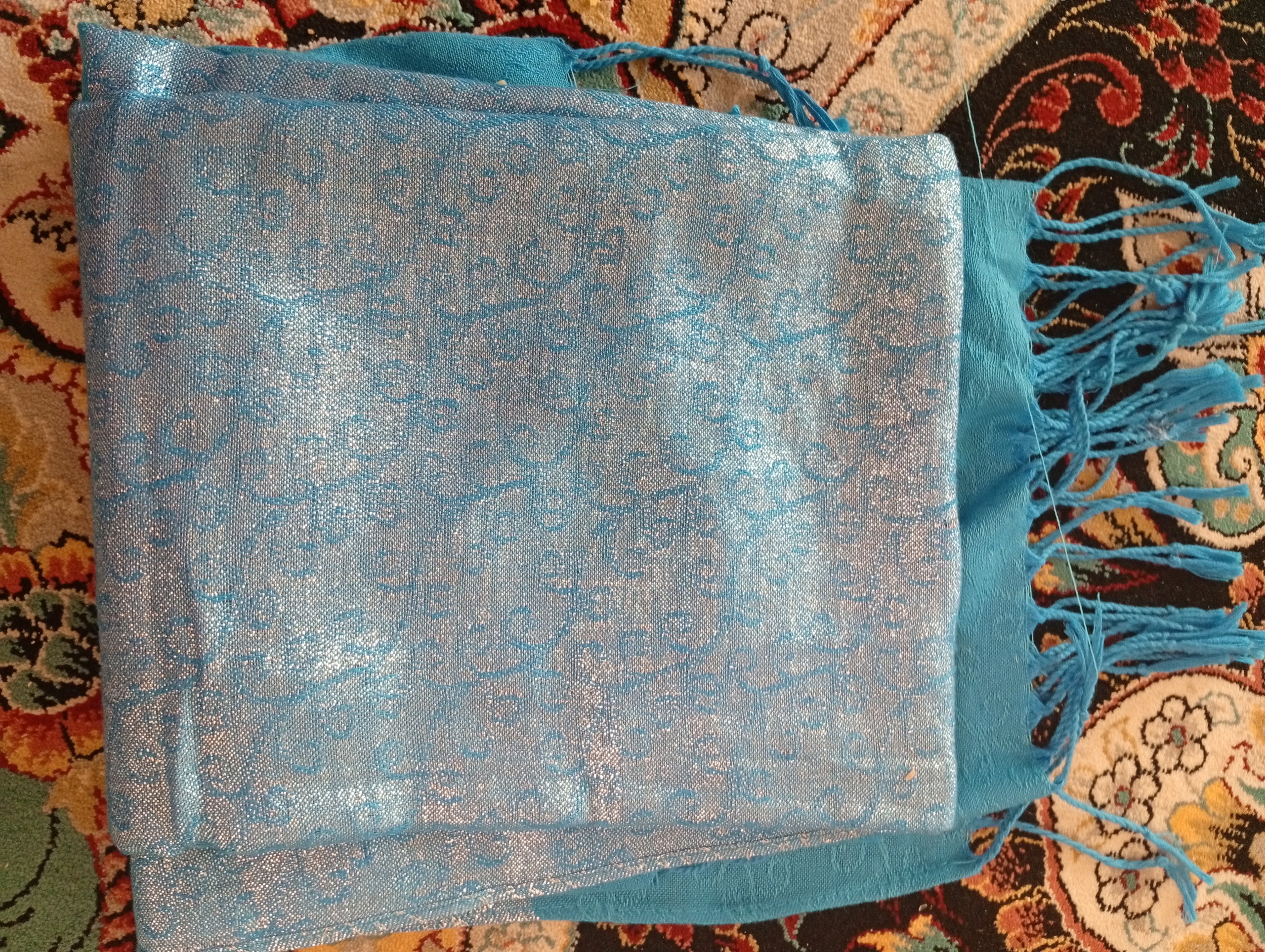 شال زیبا و عالی