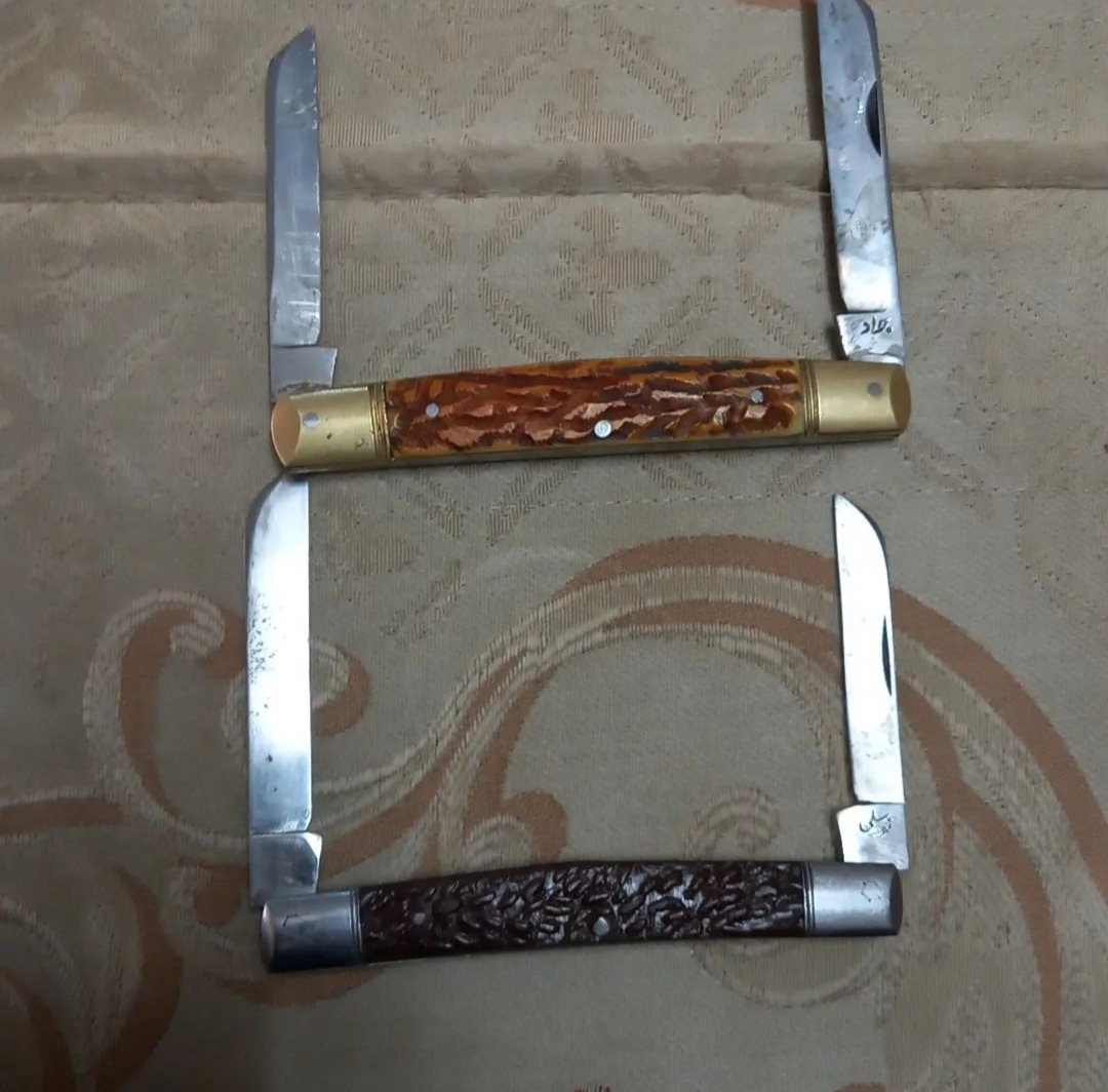 یک جفت چاقوی دوتیغ جواد توسلی