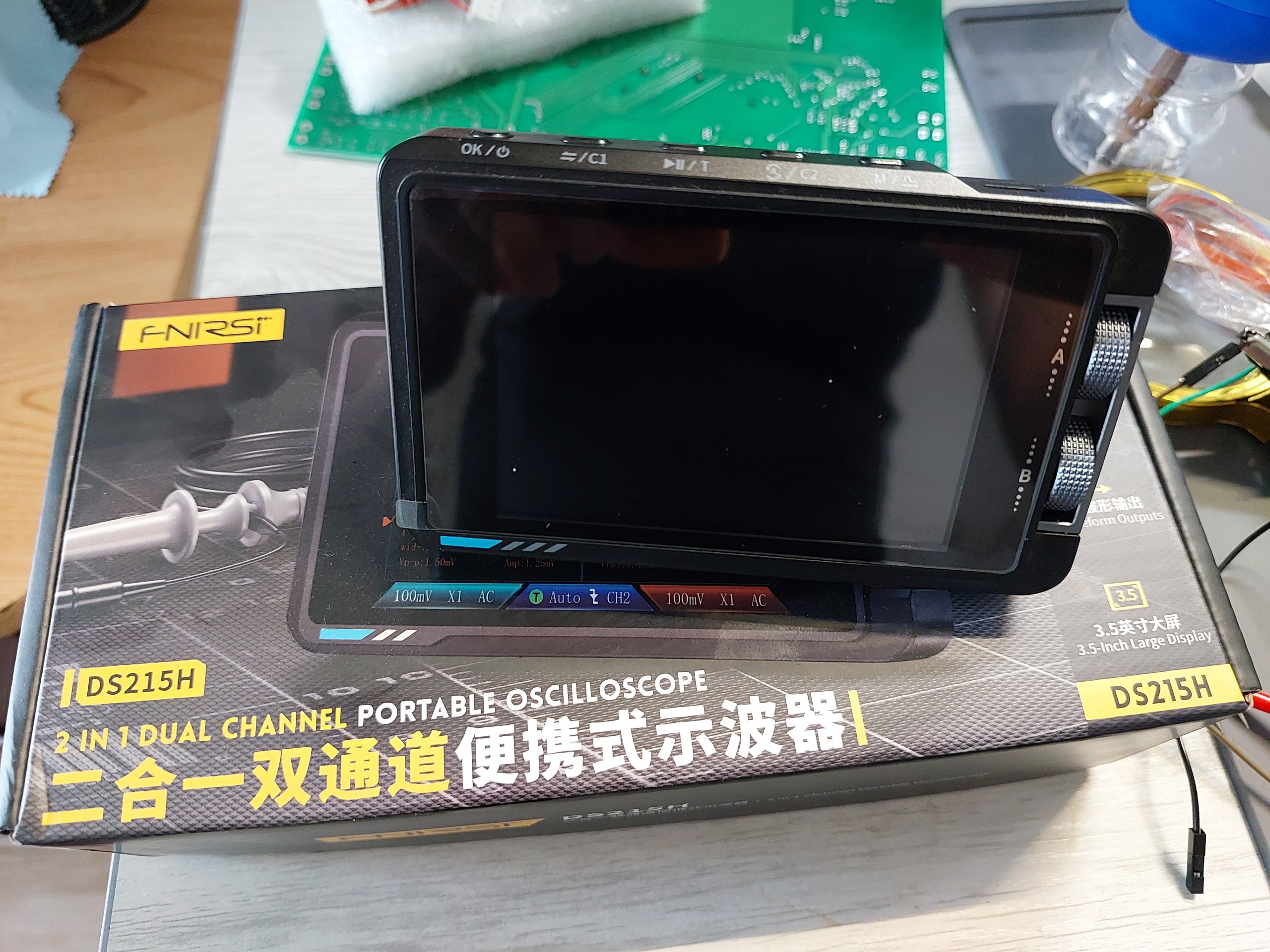 اسیلوسکوپ قابل حمل FNIRSI DS215H
