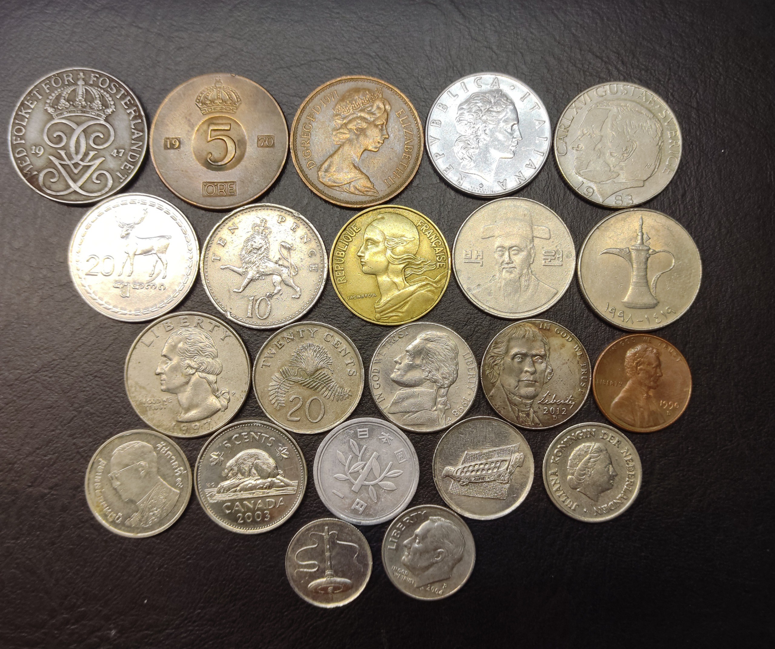 پک 22 عددی سکه های خارجی