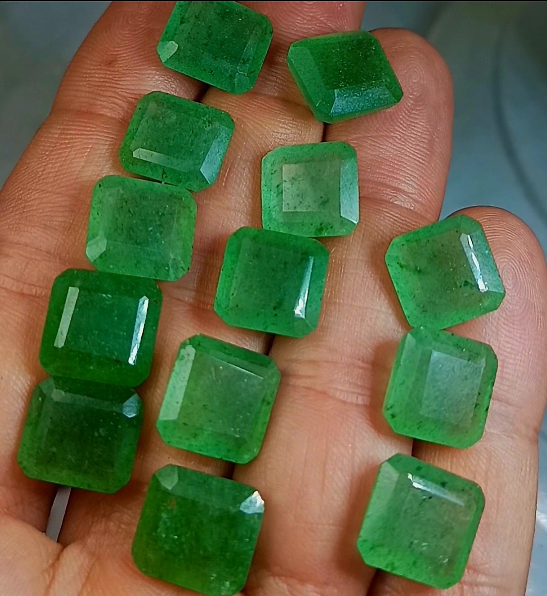 13 عدد زمرد طبیعی برزیلی اصل