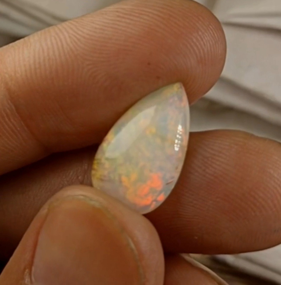 اوپال غولپیکر استرالیایی فول فایر آتشین