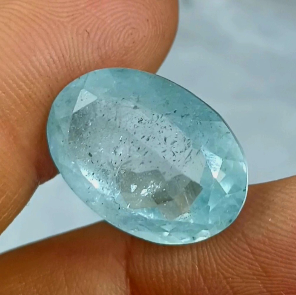 توپاز غولپیکر سوئیسی درجه یک