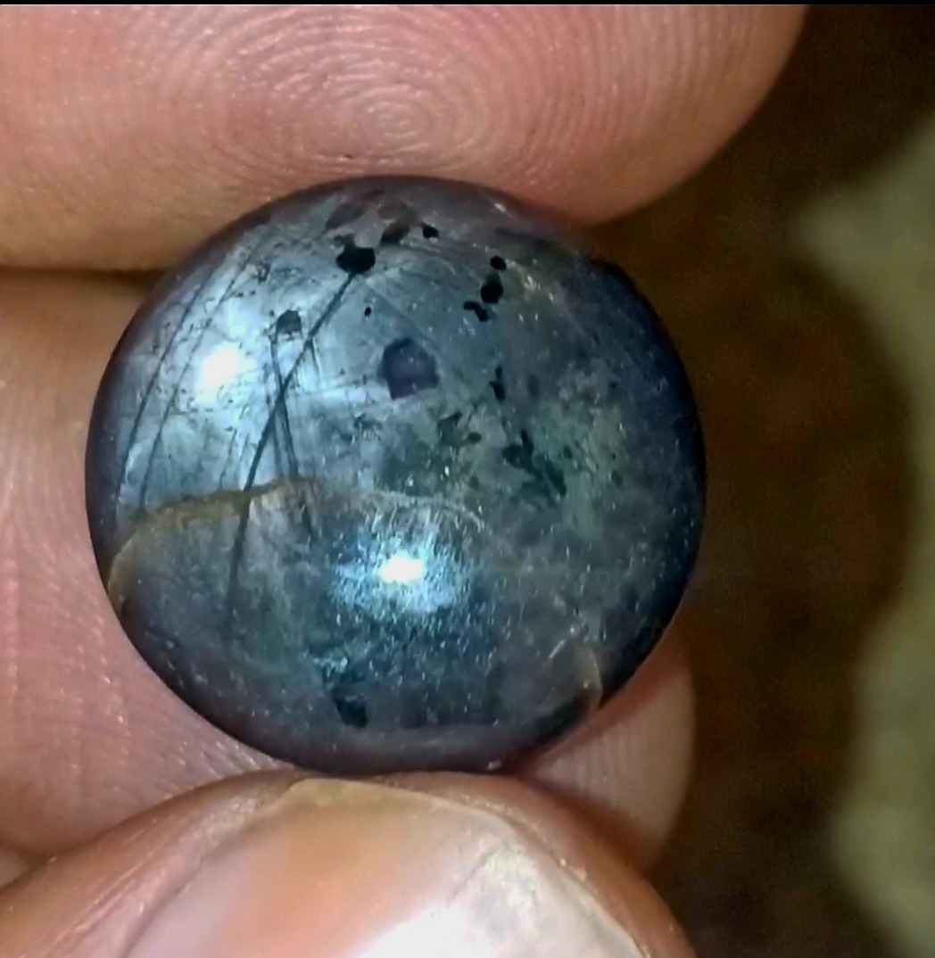 یاقوت استار غولپیکر آفریقایی طبیعی