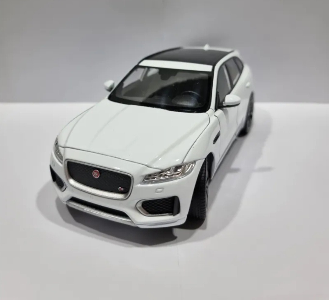 ماکت ماشین فلزی جگوار اف پیس ویلی f-pace