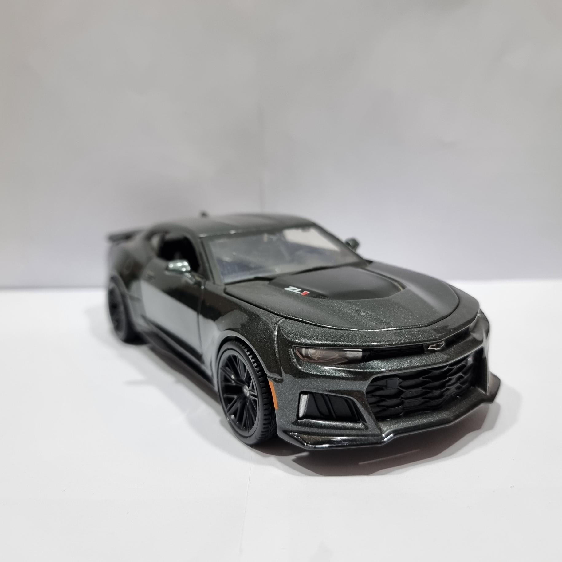 ماکت ماشین فلزی شورلت chevrolet camaro zl1 2017