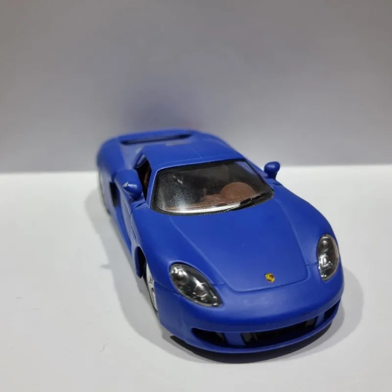 ماکت ماشین فلزی پورشه porsche carrea gt کینسمارت