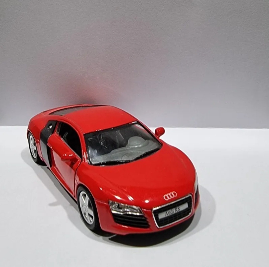 ماکت ماشین فلزی ائودی audi r8 کینسمارت
