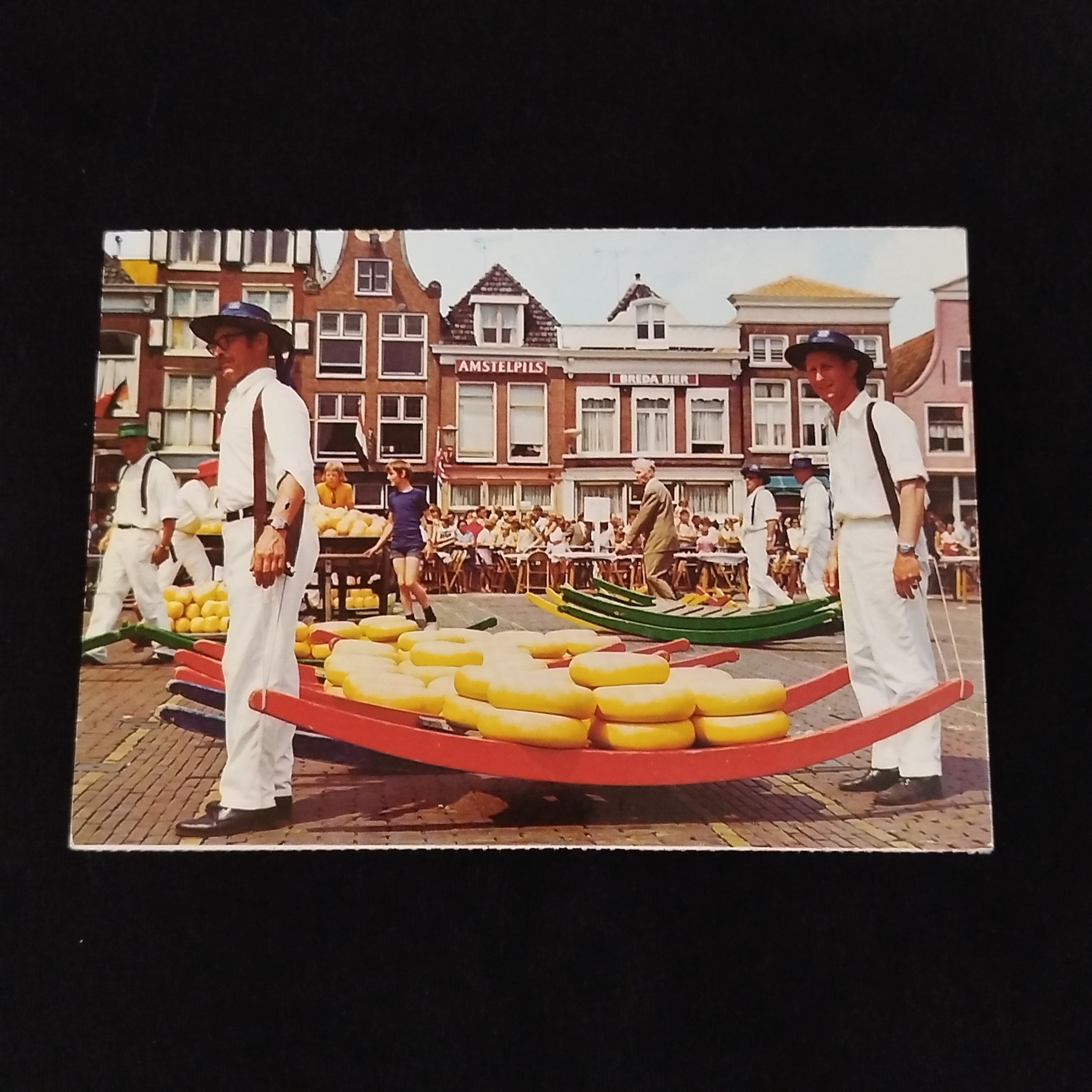 کارت پستال قدیمی جذاب بازار پنیر کشور هلند
