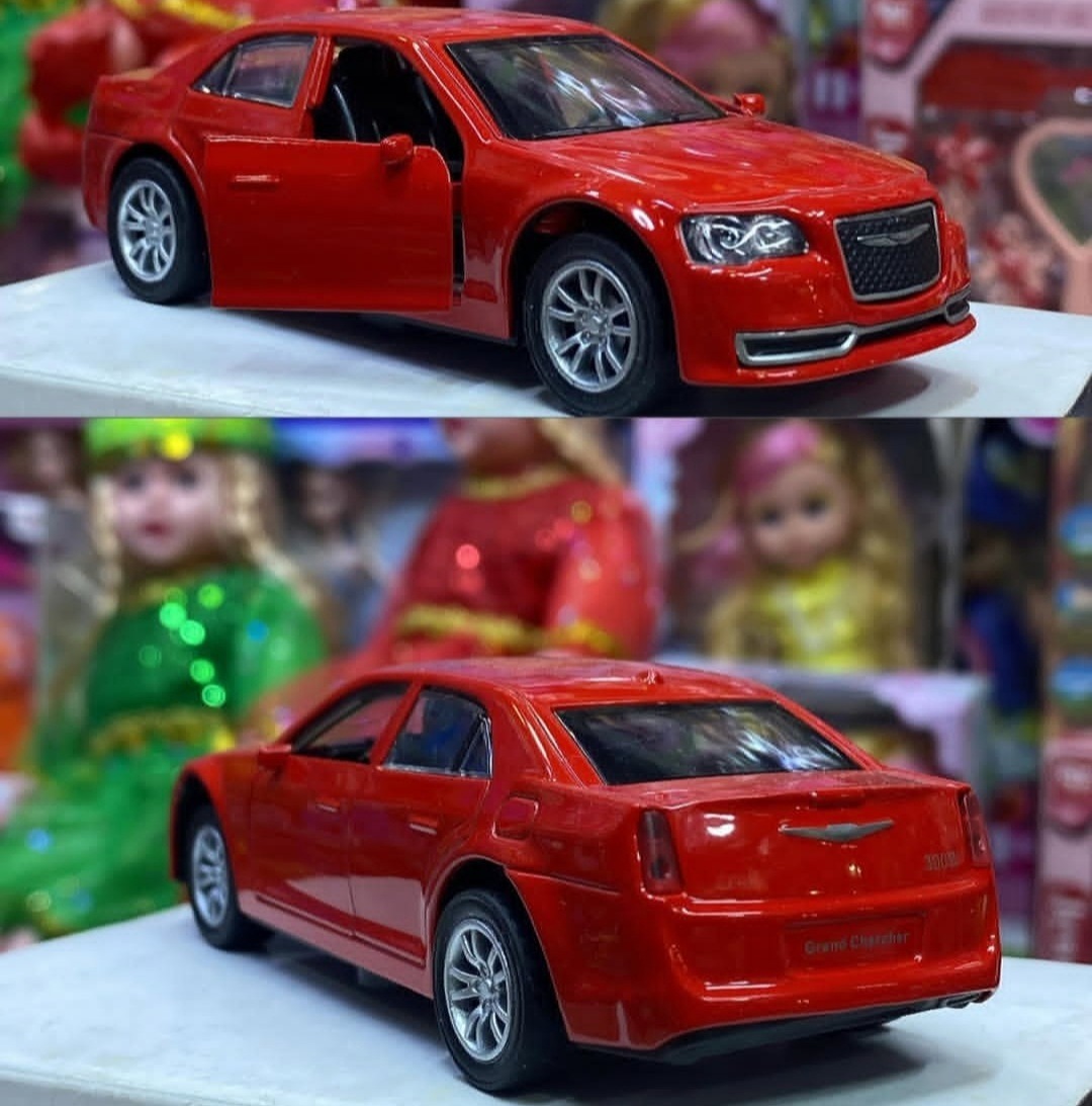 ماکت ماشین فلزی کرایسلر 300S مقیاس 1/36