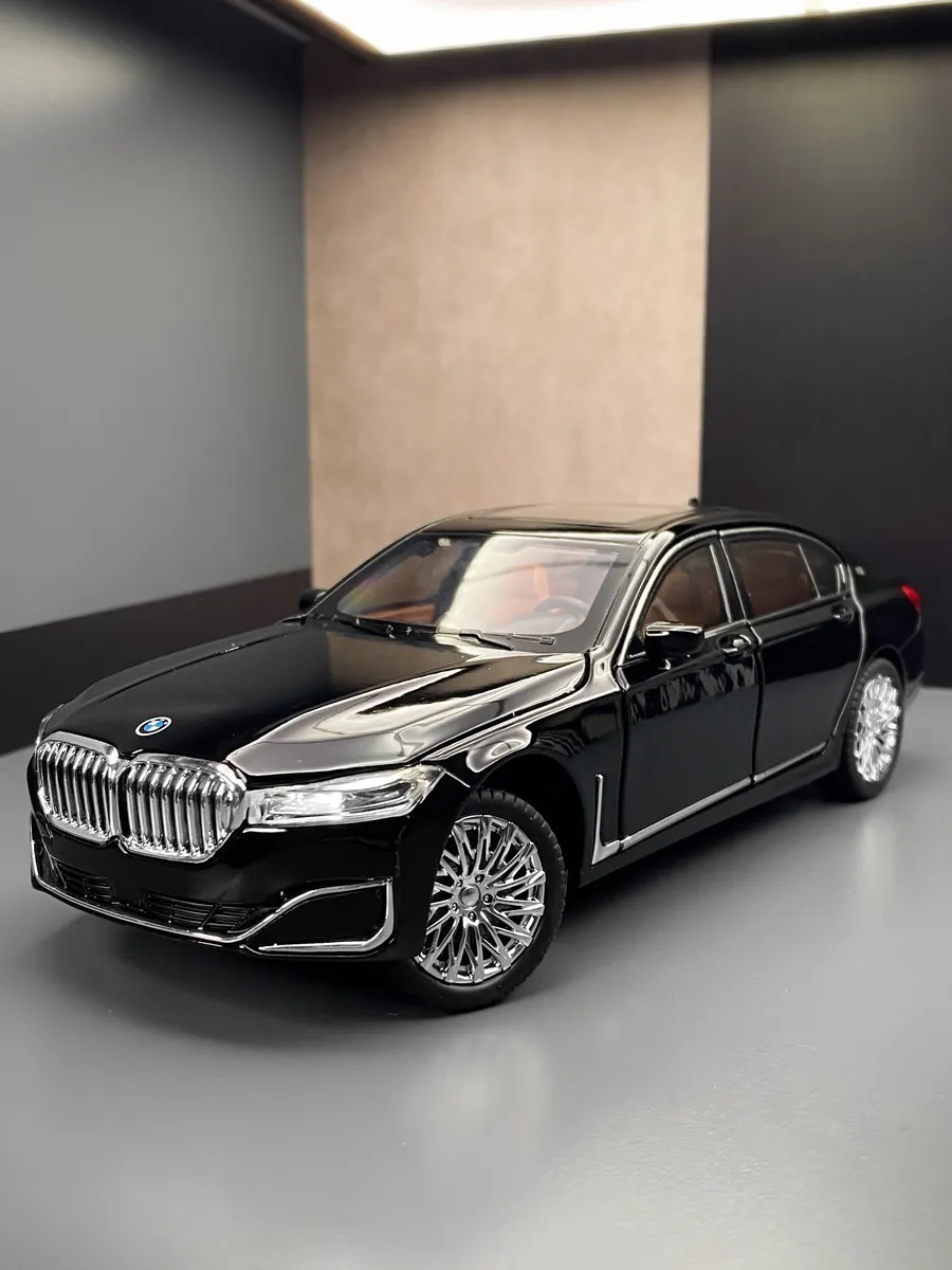 ماکت ماشین BMW سری 7 چه ژی 1/24