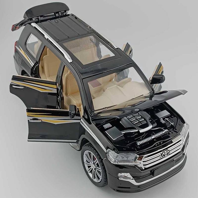 ماکت تویوتا لندکروز اتاق 200 چه ژی 1/24 دودزا