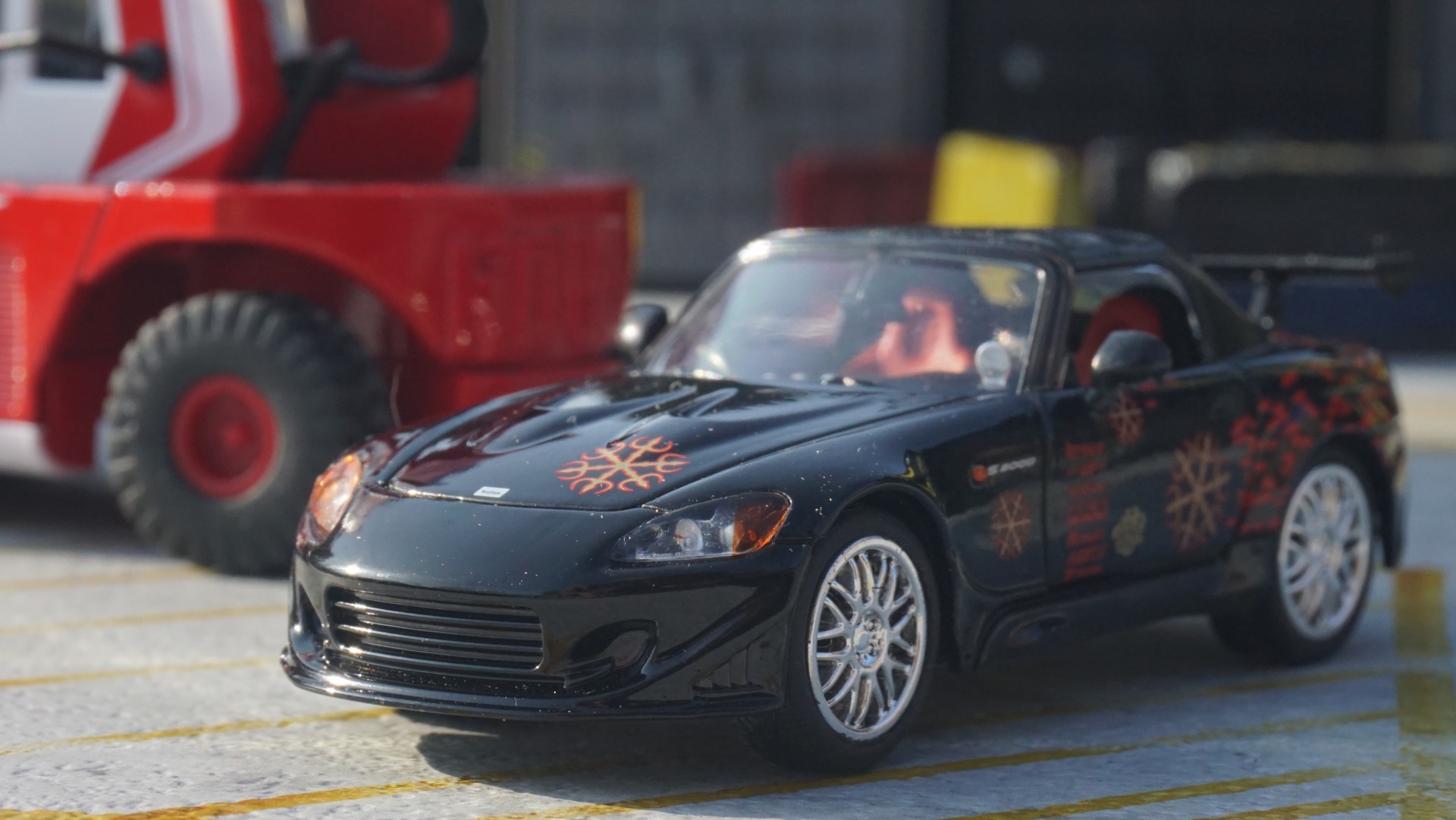 ماکت ماشین جادا مدل Johnny Honda S2000 تک جعبه