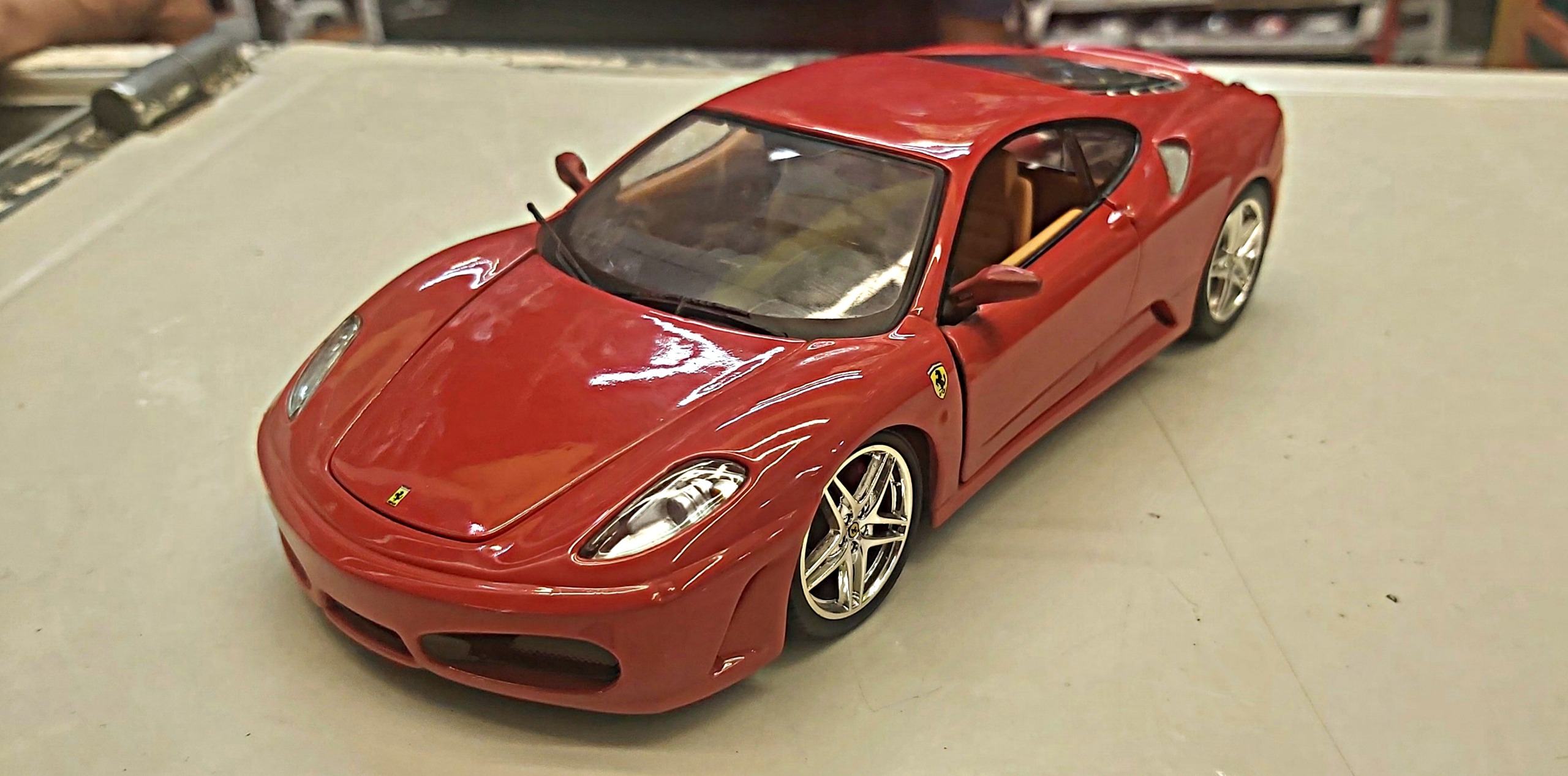 ماکت کلکسیونی فراری F-430 مایستو 1/24