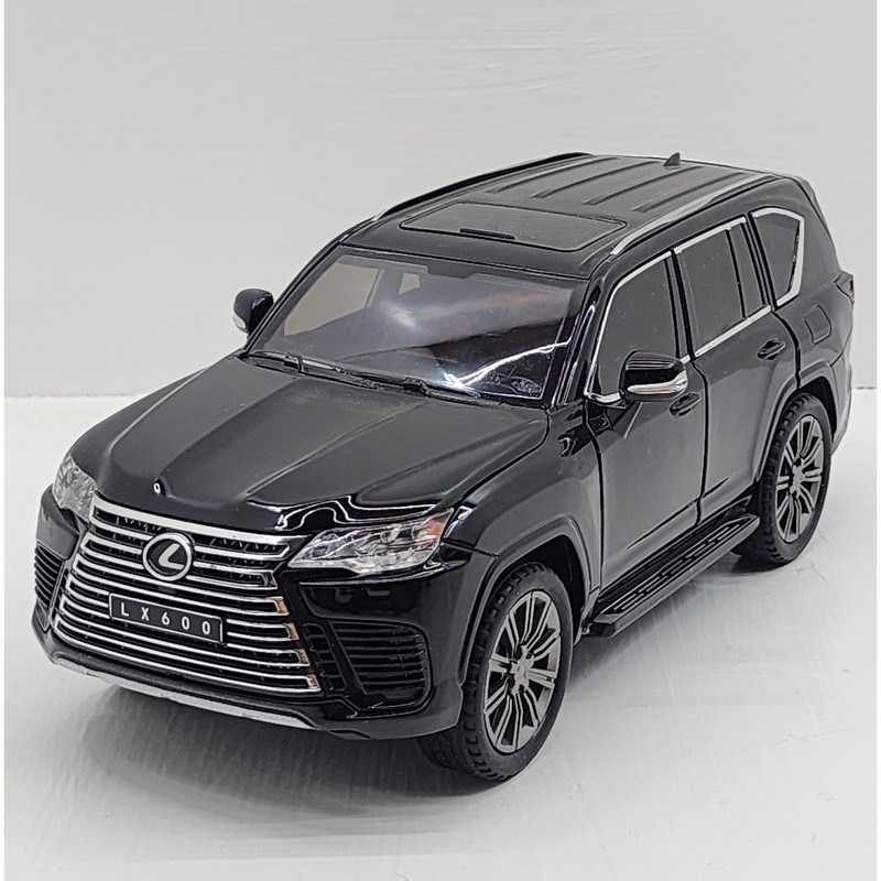 ماکت کمیاب لکسوس LX600 مقیاس 1/24