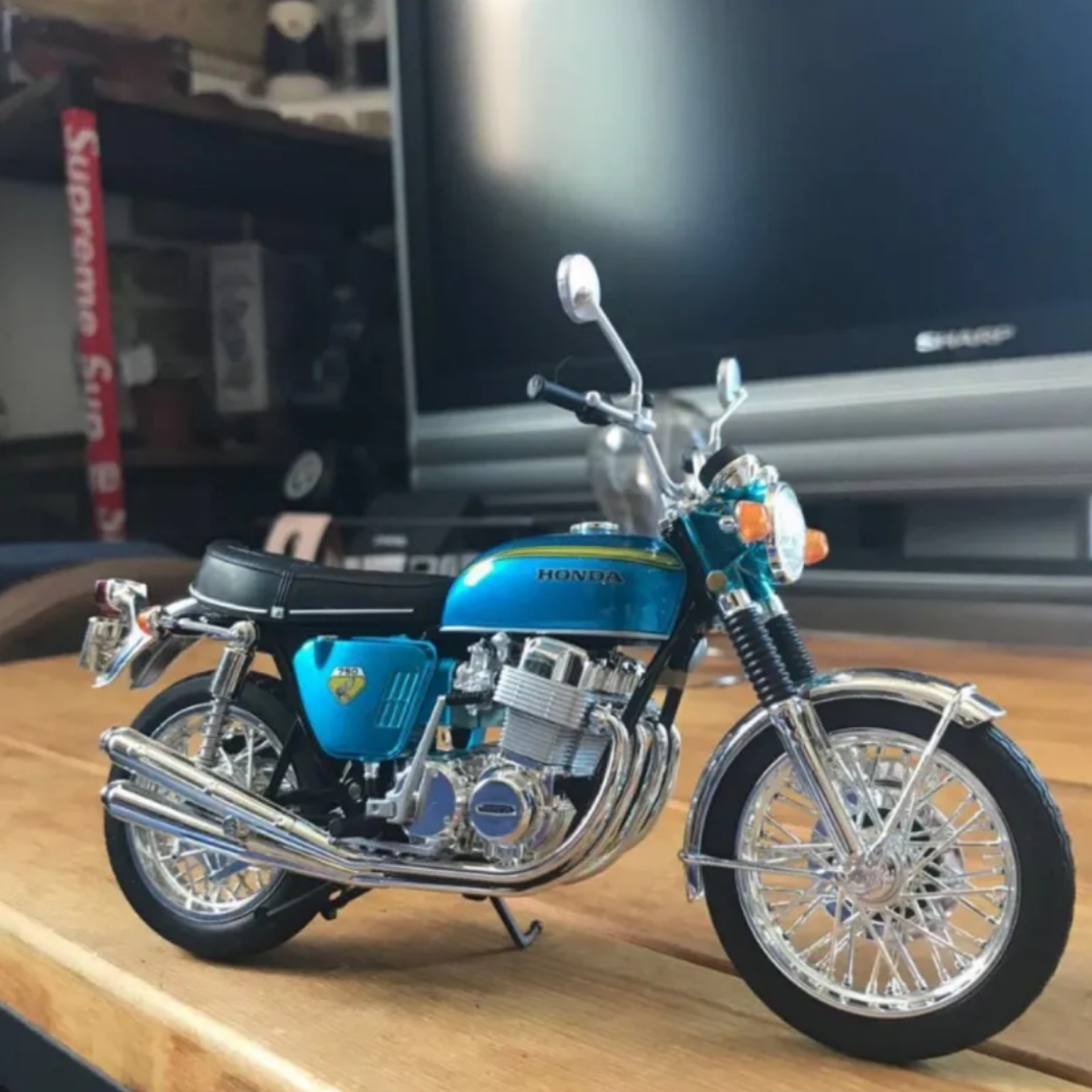 ماکت کلکسیونی هوندا CB750 اتومکس ( 1/12 )