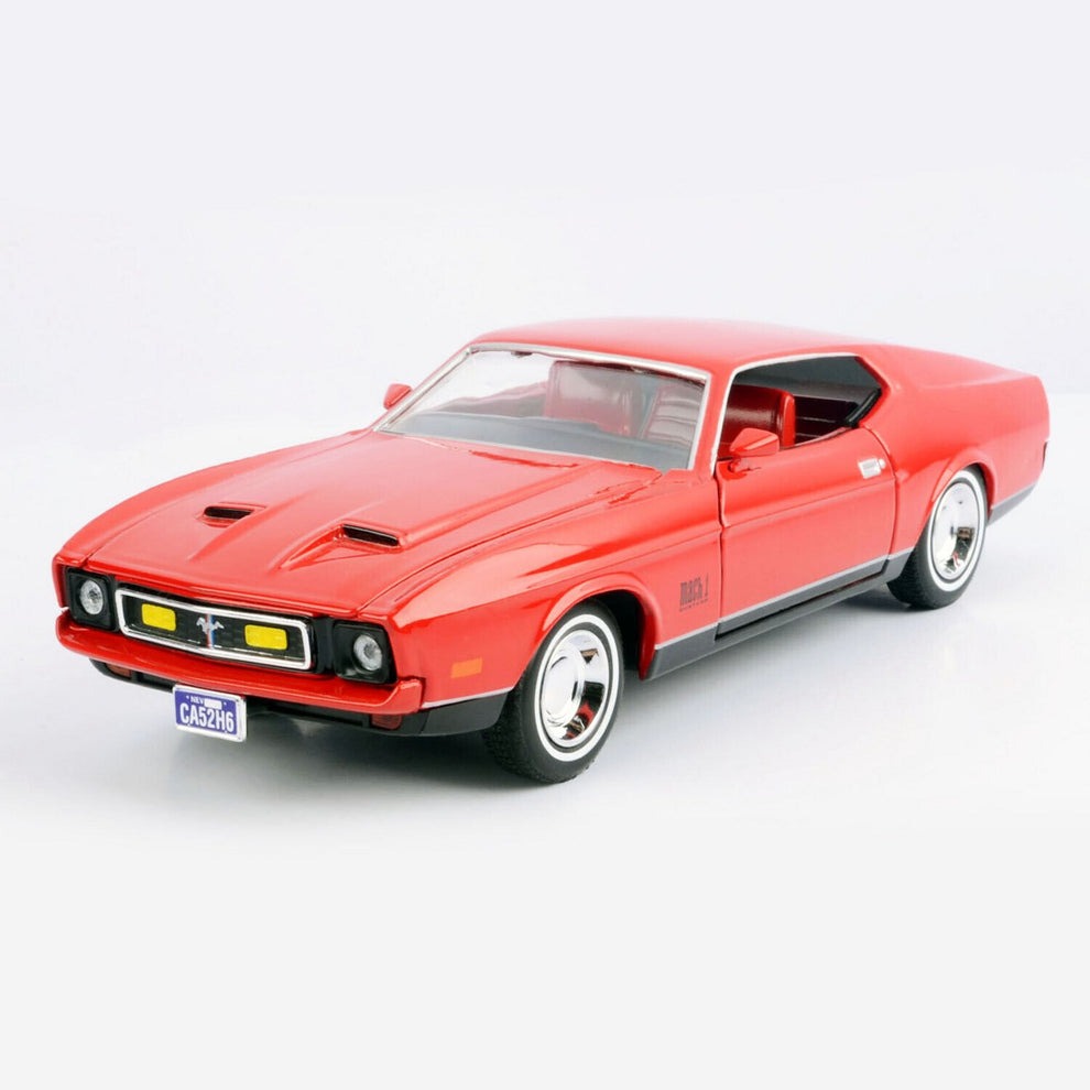 ماکت کمیاب فورد مک وان ( 1/24 ) MOTORMAX
