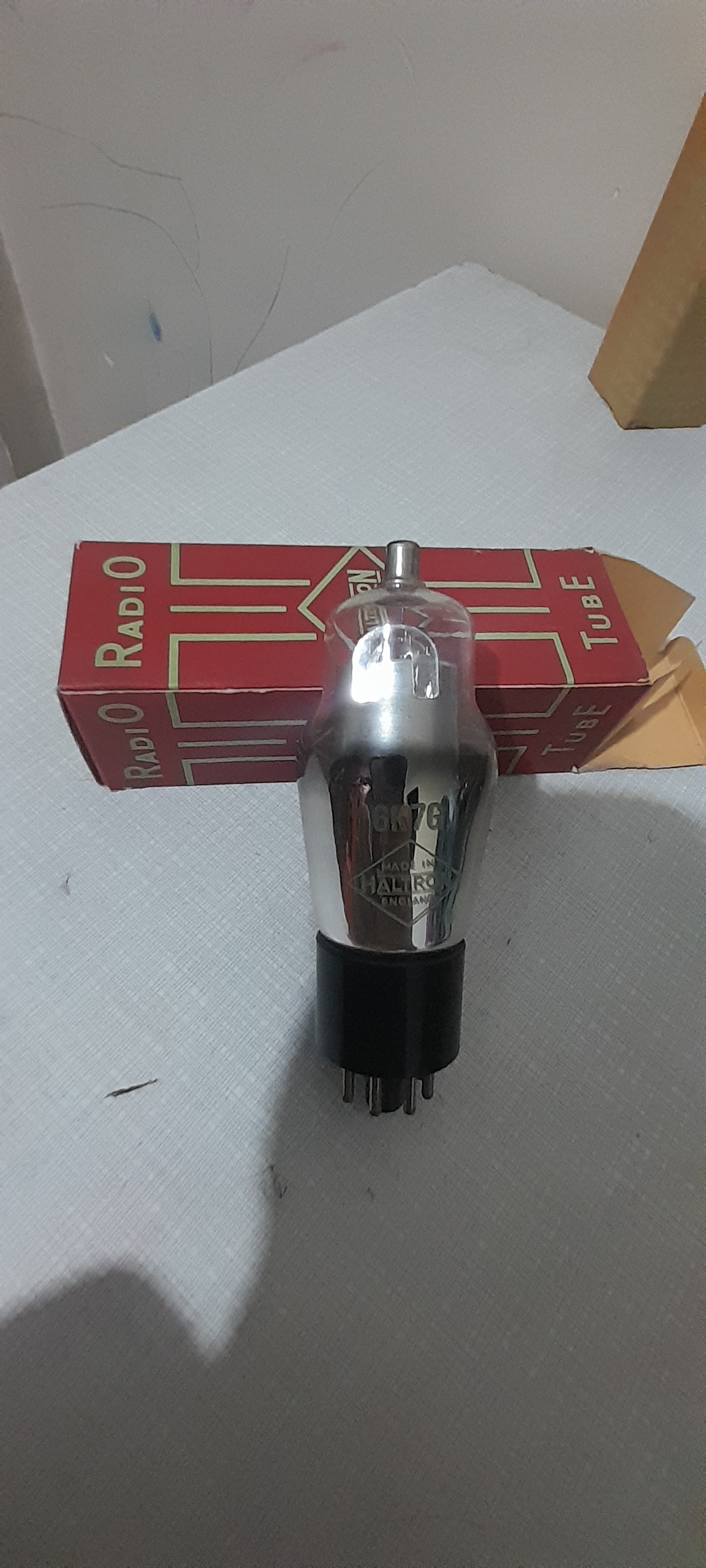 لامپ خلا انگلیس