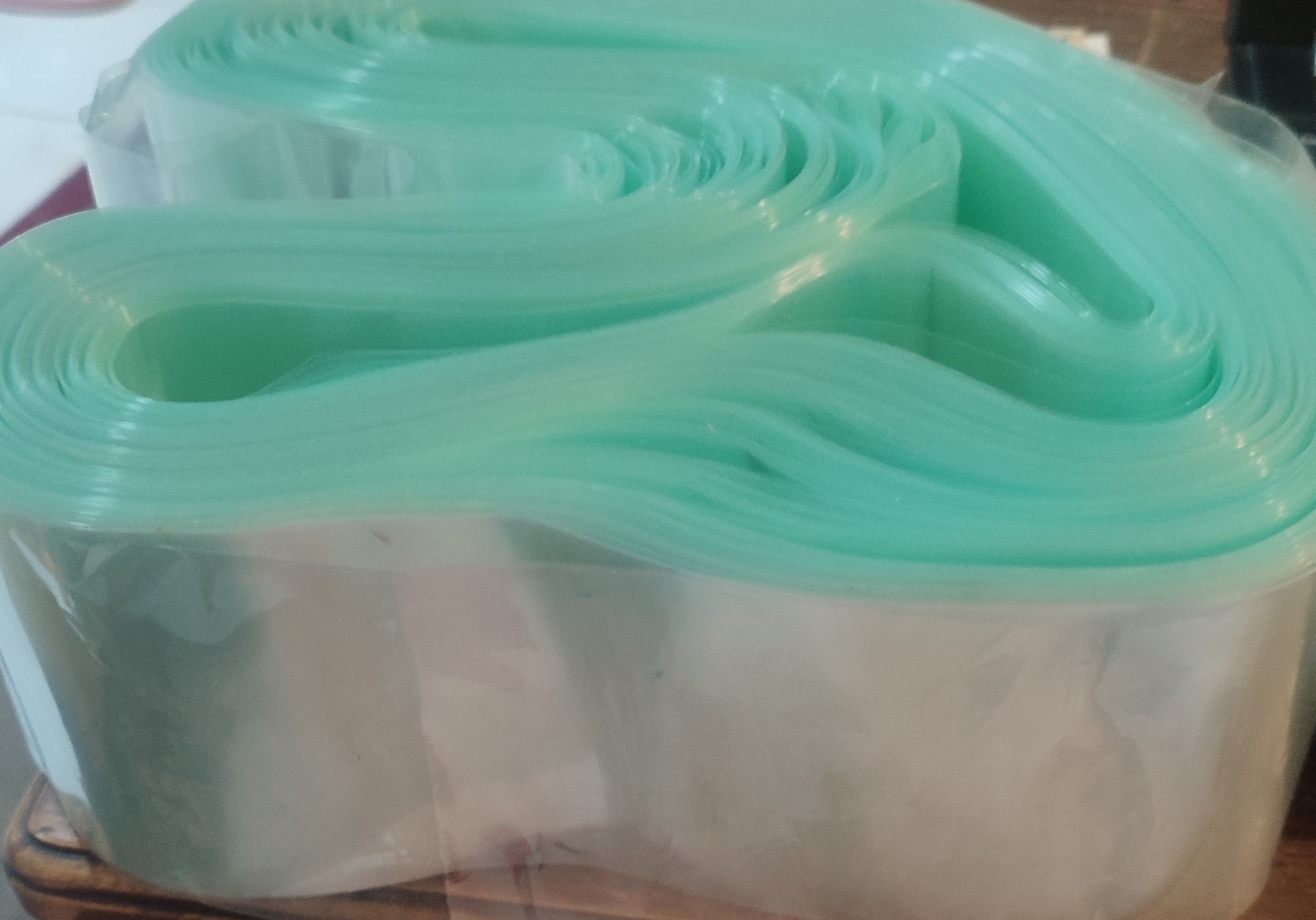 پلاستیک حرارتی(شیرینگ)عرض17سانت،طول 10متر،40میکرون
