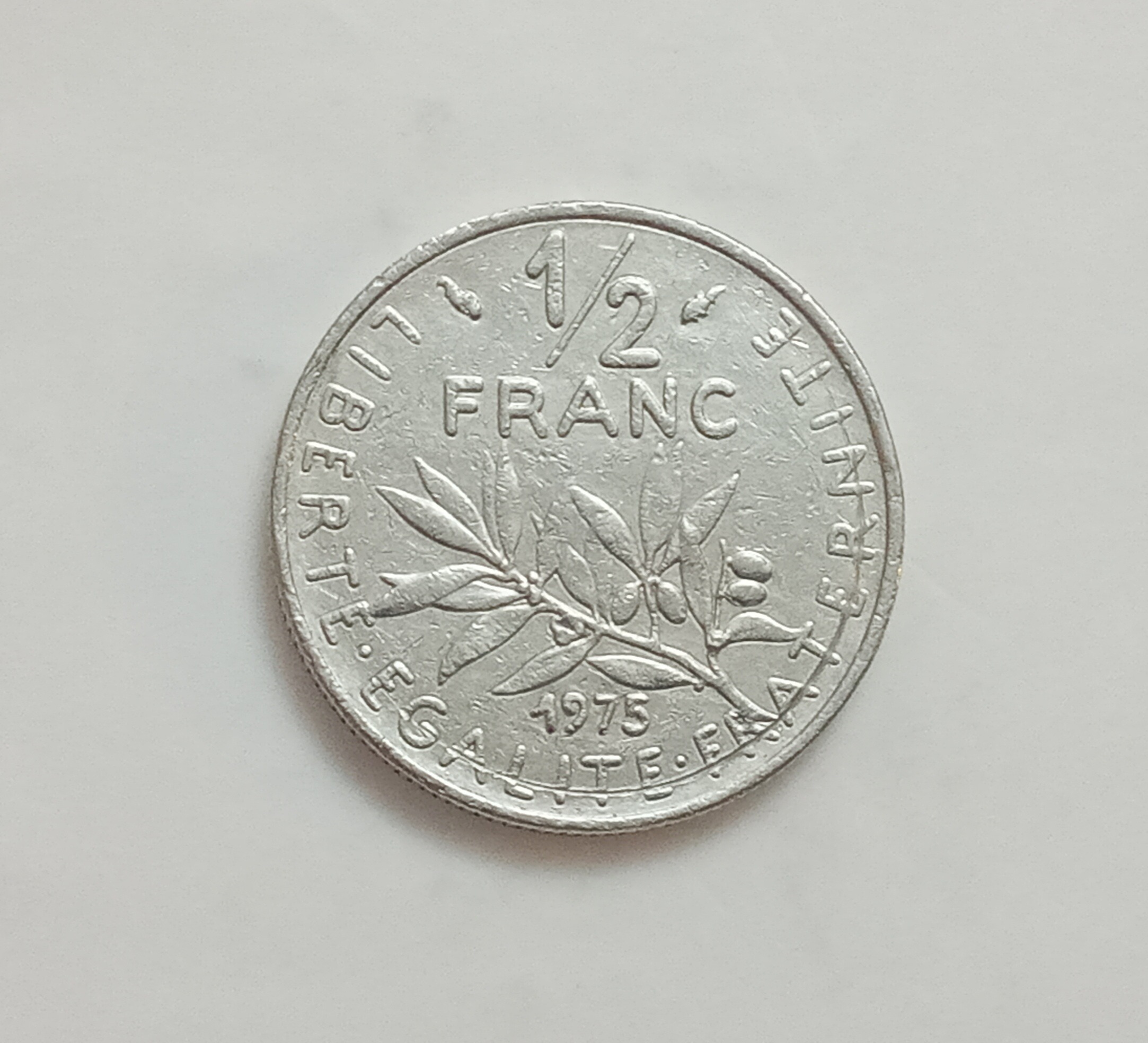 سکه کمیاب 1/2 فرانک فرانسه 1975