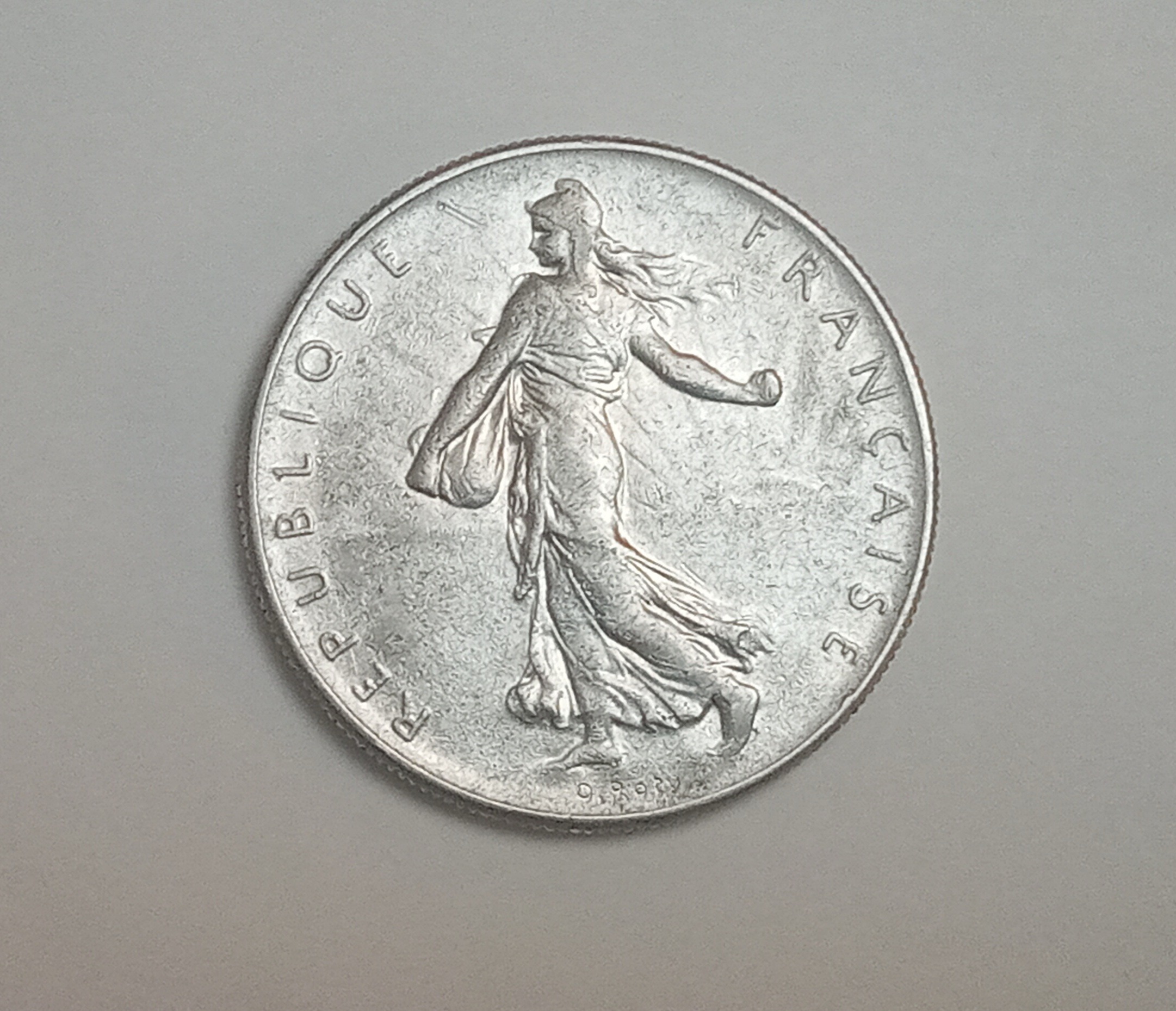 سکه قدیمی و کمیاب 1 فرانک فرانسه 1960