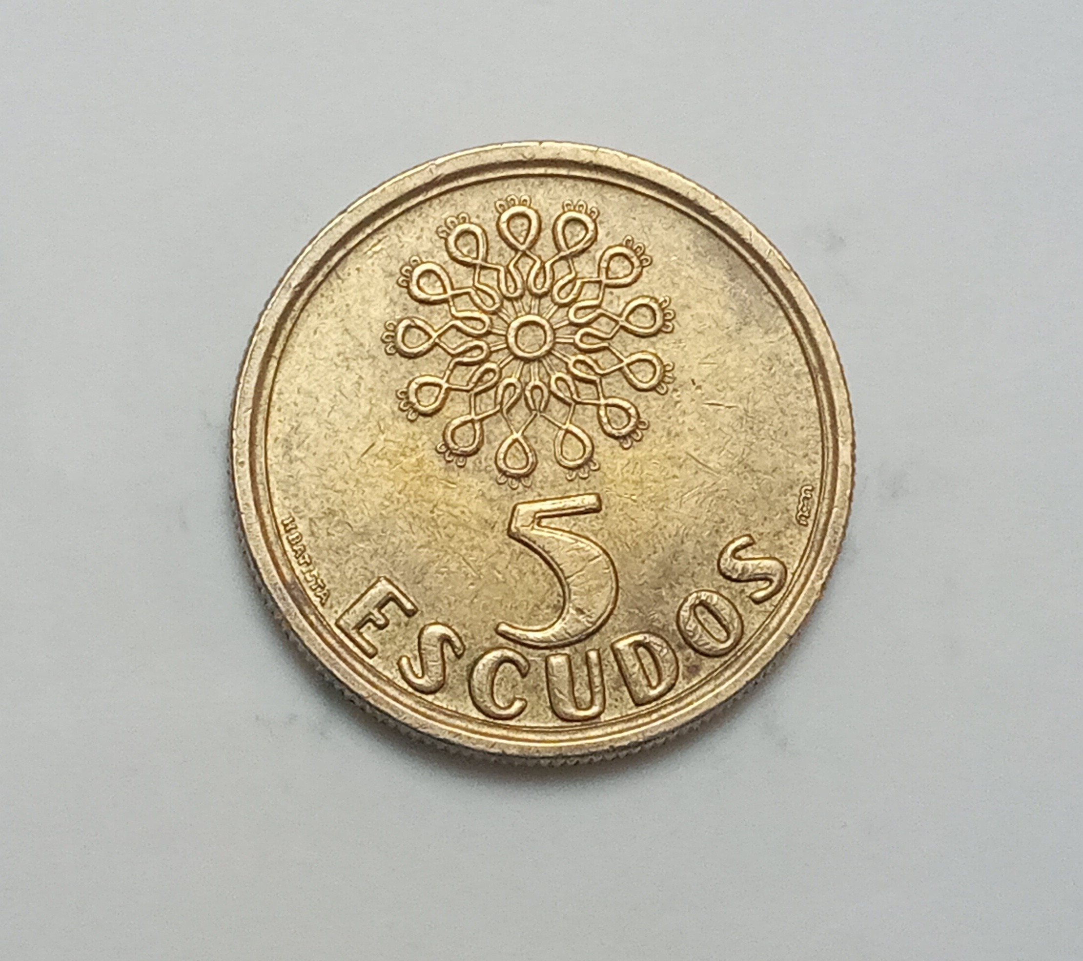 سکه زیبا و کمیاب 5 اسکودو پرتغال 1998