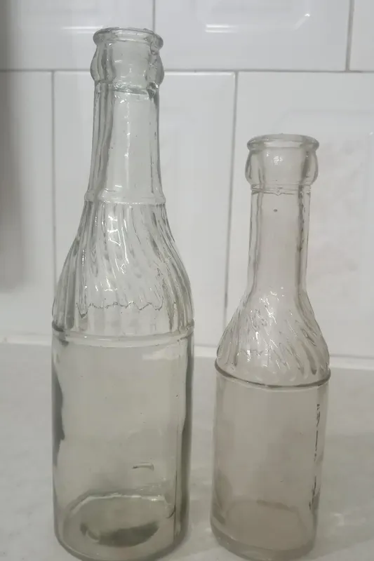 بطری شیشه ای قدیمی؛80ساله؛