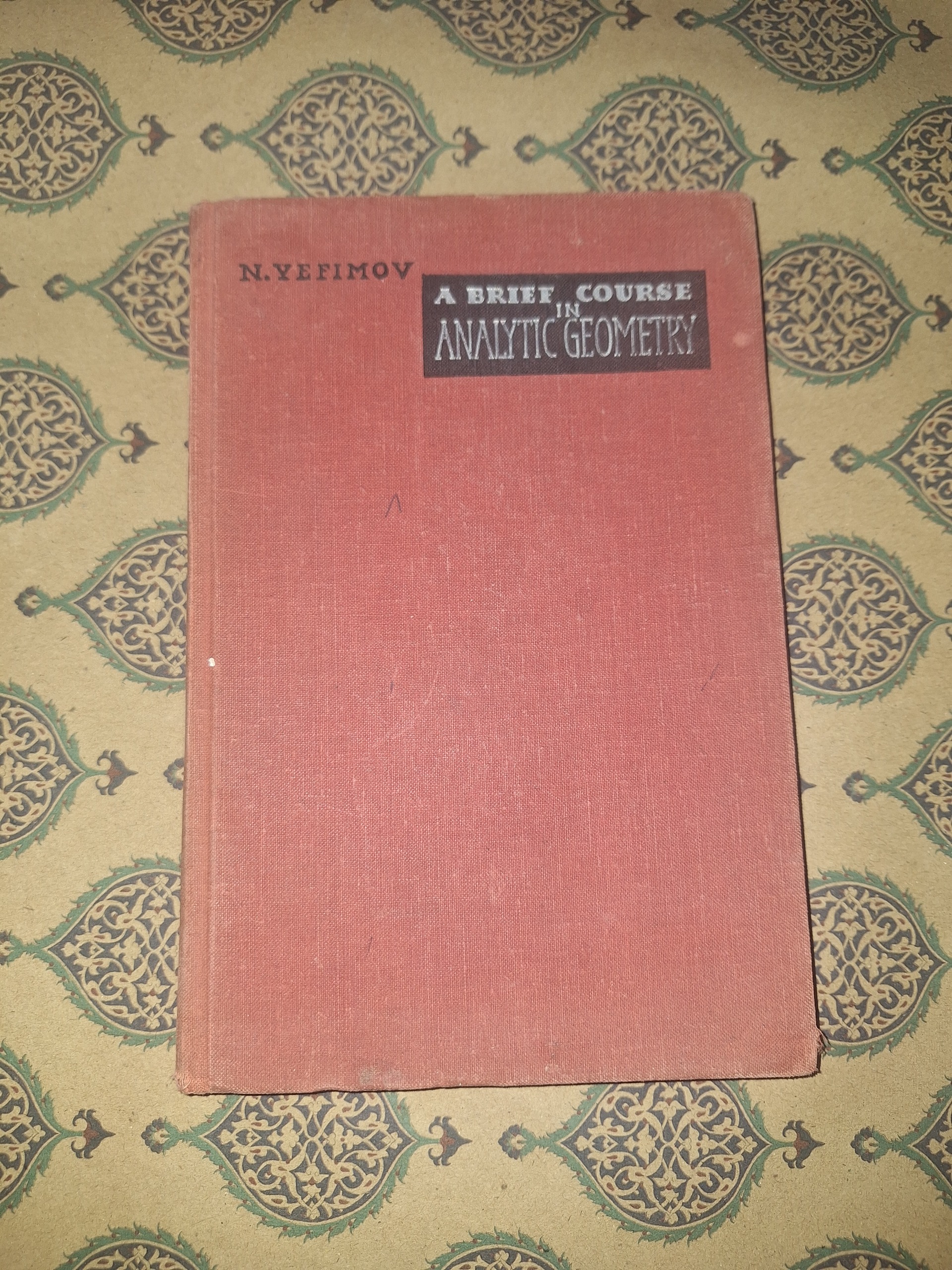 A brief course in analytic geometry