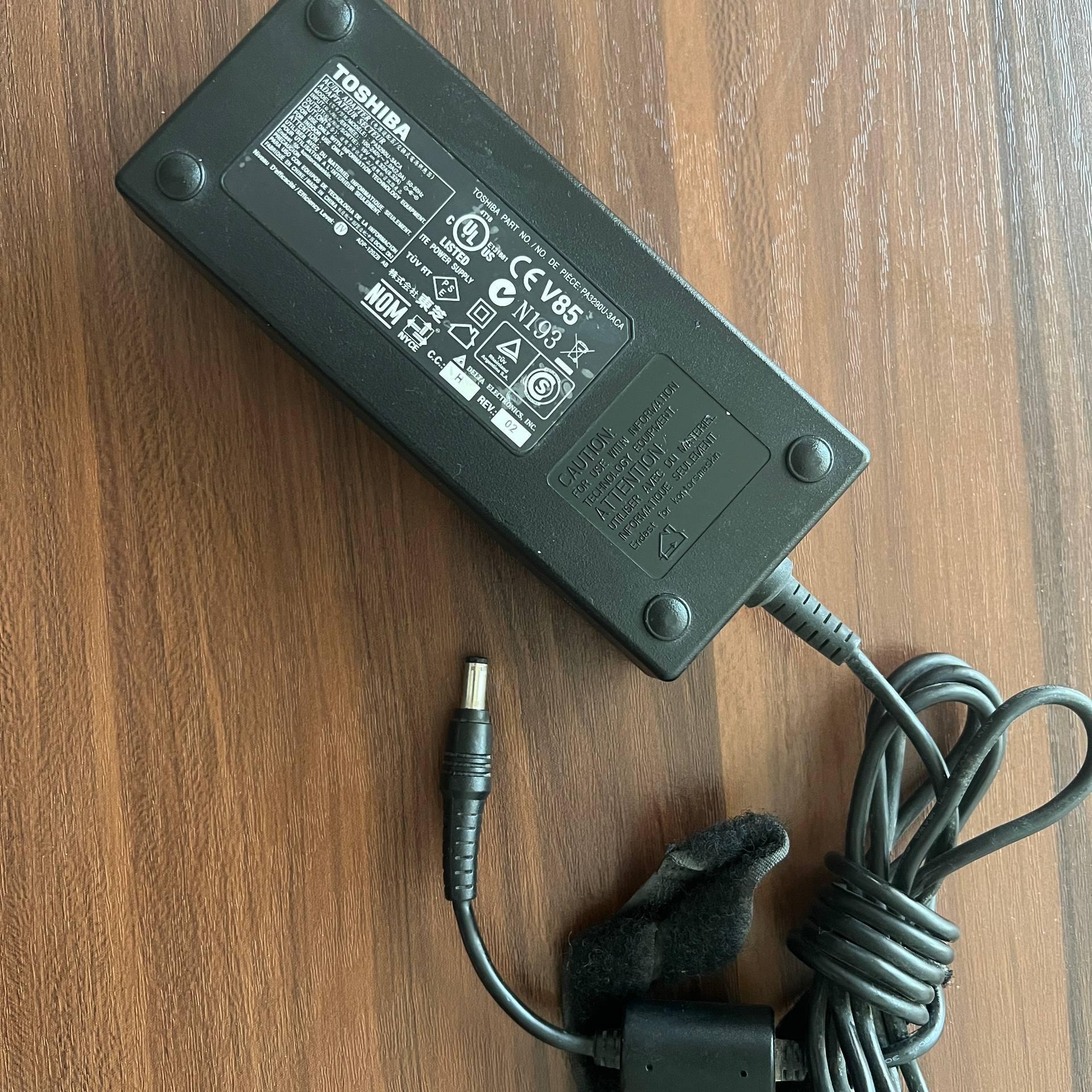 اداپتور 19 ولت 120 وات