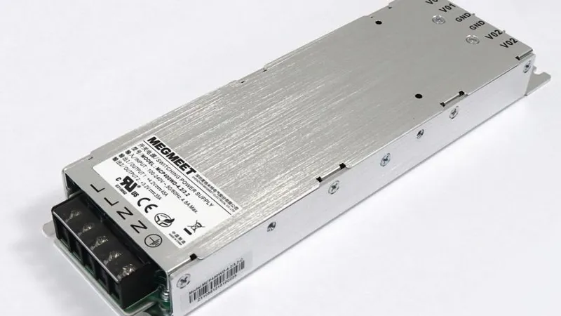 منبع تغذیه LED مدل MEGMEET MCP400WD