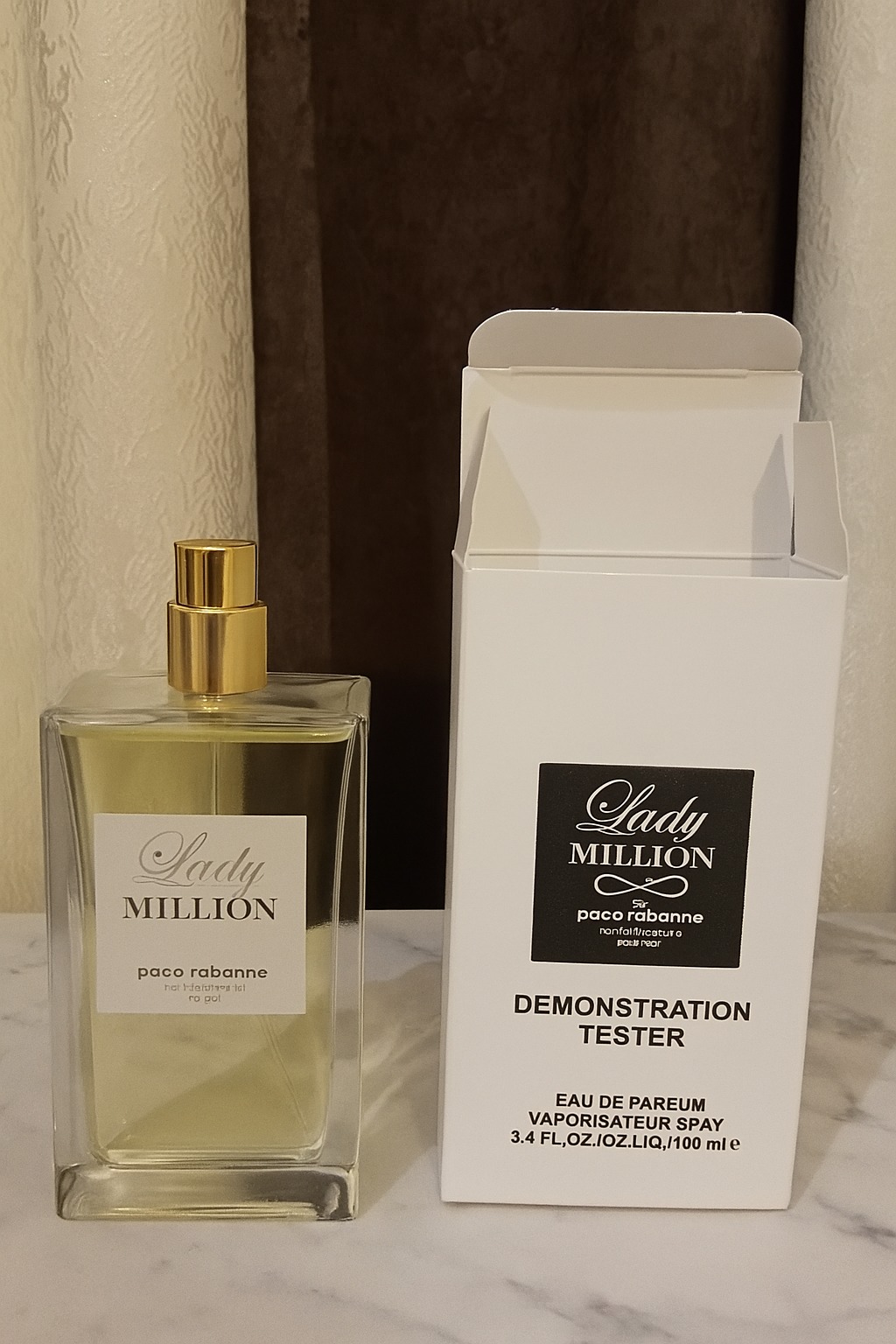 تستر ادکلن لیدی میلیون